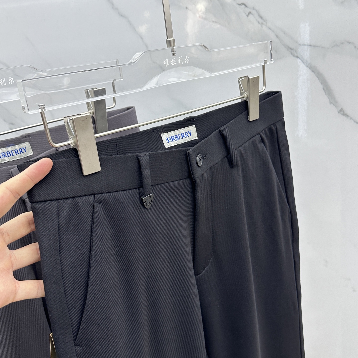 🆕Burberry*巴宝莉 2025早秋新品休闲裤西裤，官网同步发售，裤身工艺设计，进口客供辅料、面料定