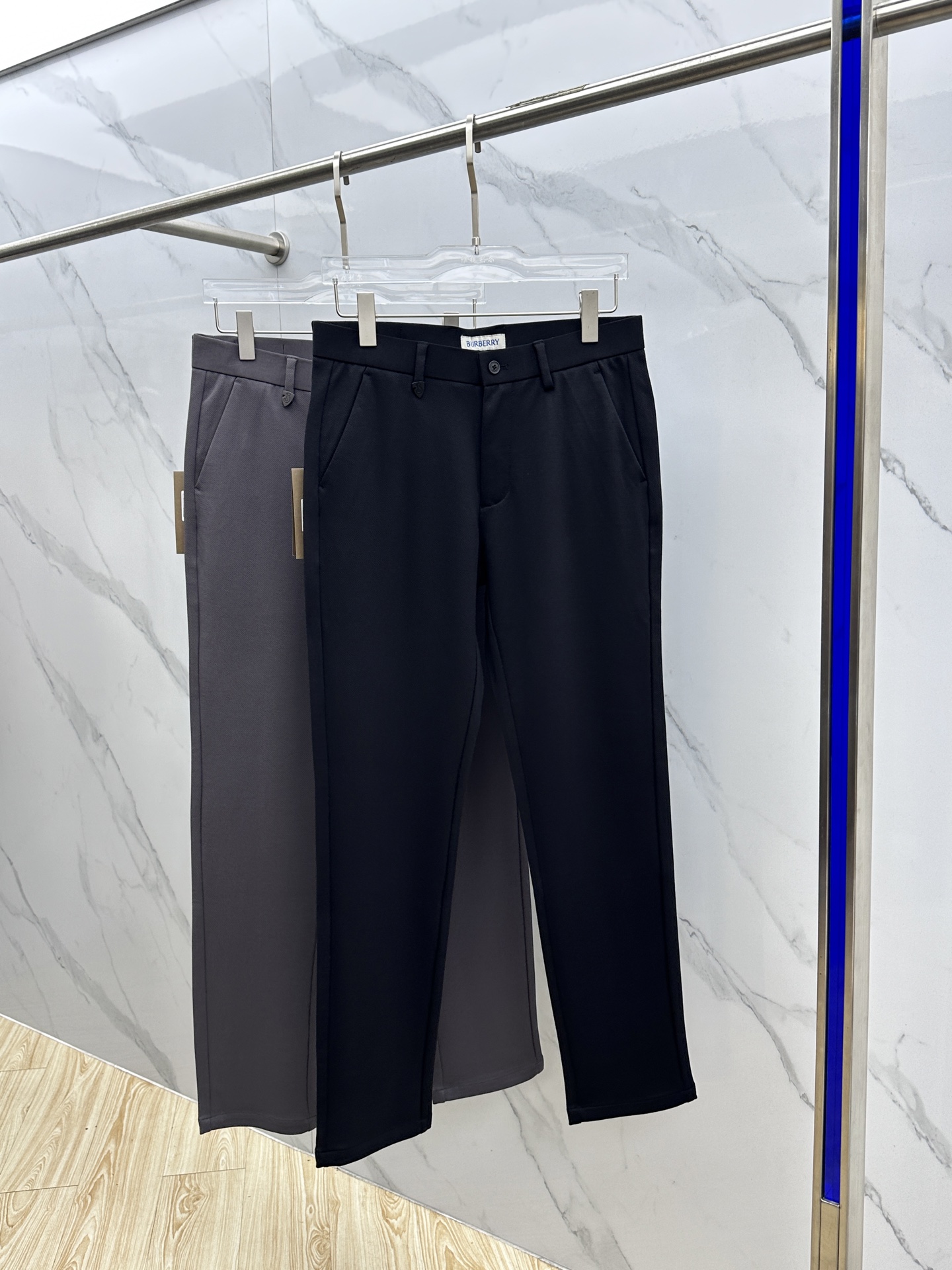🆕Burberry*巴宝莉 2025早秋新品休闲裤西裤，官网同步发售，裤身工艺设计，进口客供辅料、面料定