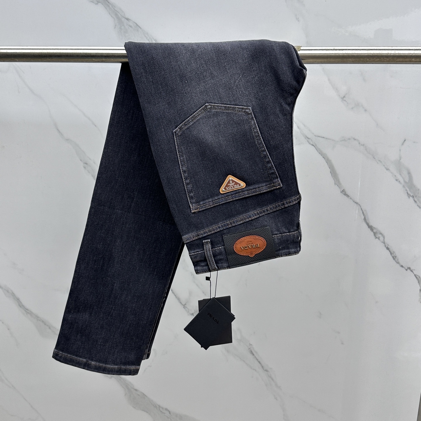 🆕Prad*普拉达 🔥高端定制、2025早秋最新款牛仔裤 柜台同步发售 原版定制复刻 客供五金辅料 原单