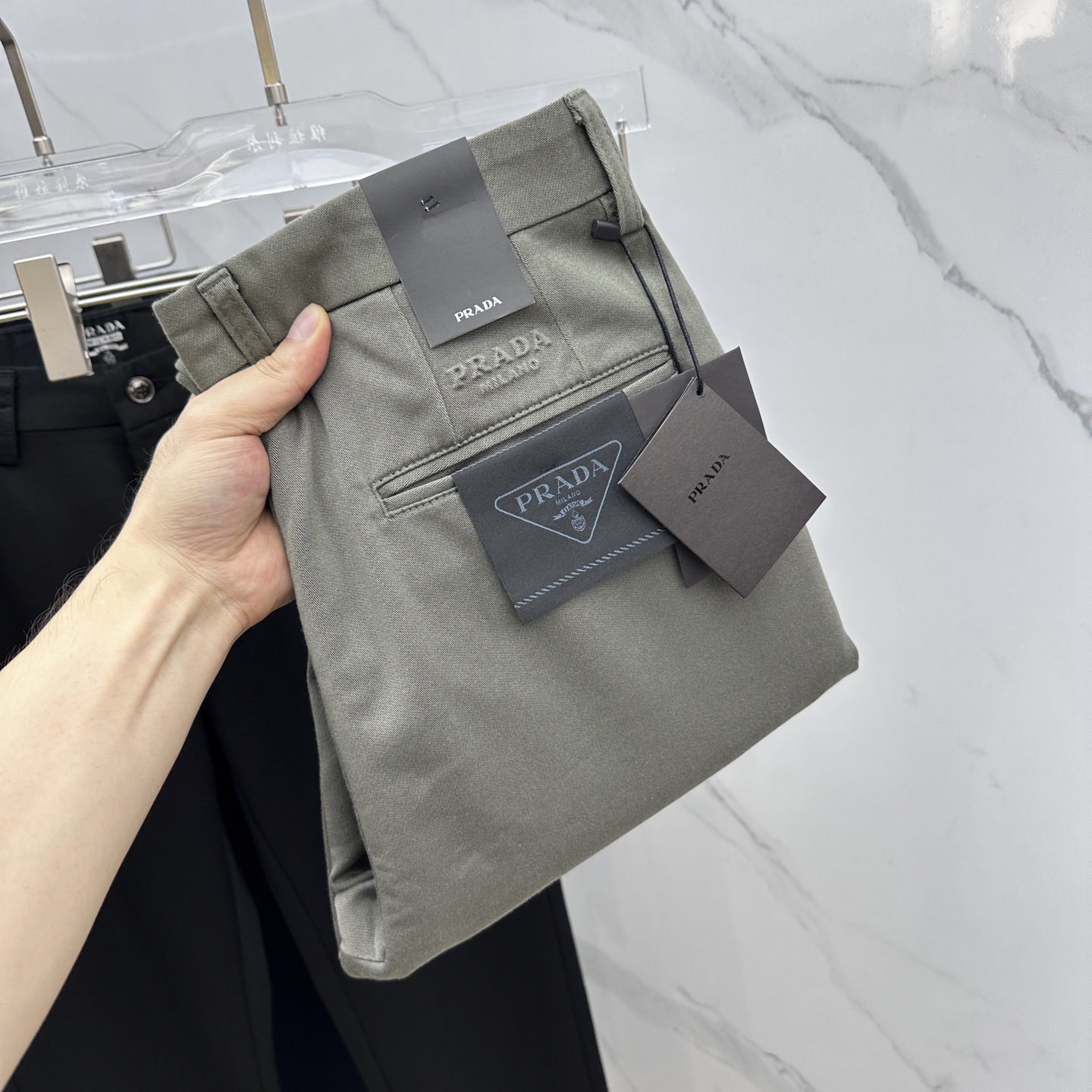 🆕Prad*普拉达 2025早秋新品休闲裤西裤，官网同步发售，裤身工艺设计，进口客供辅料、面料定制，代工