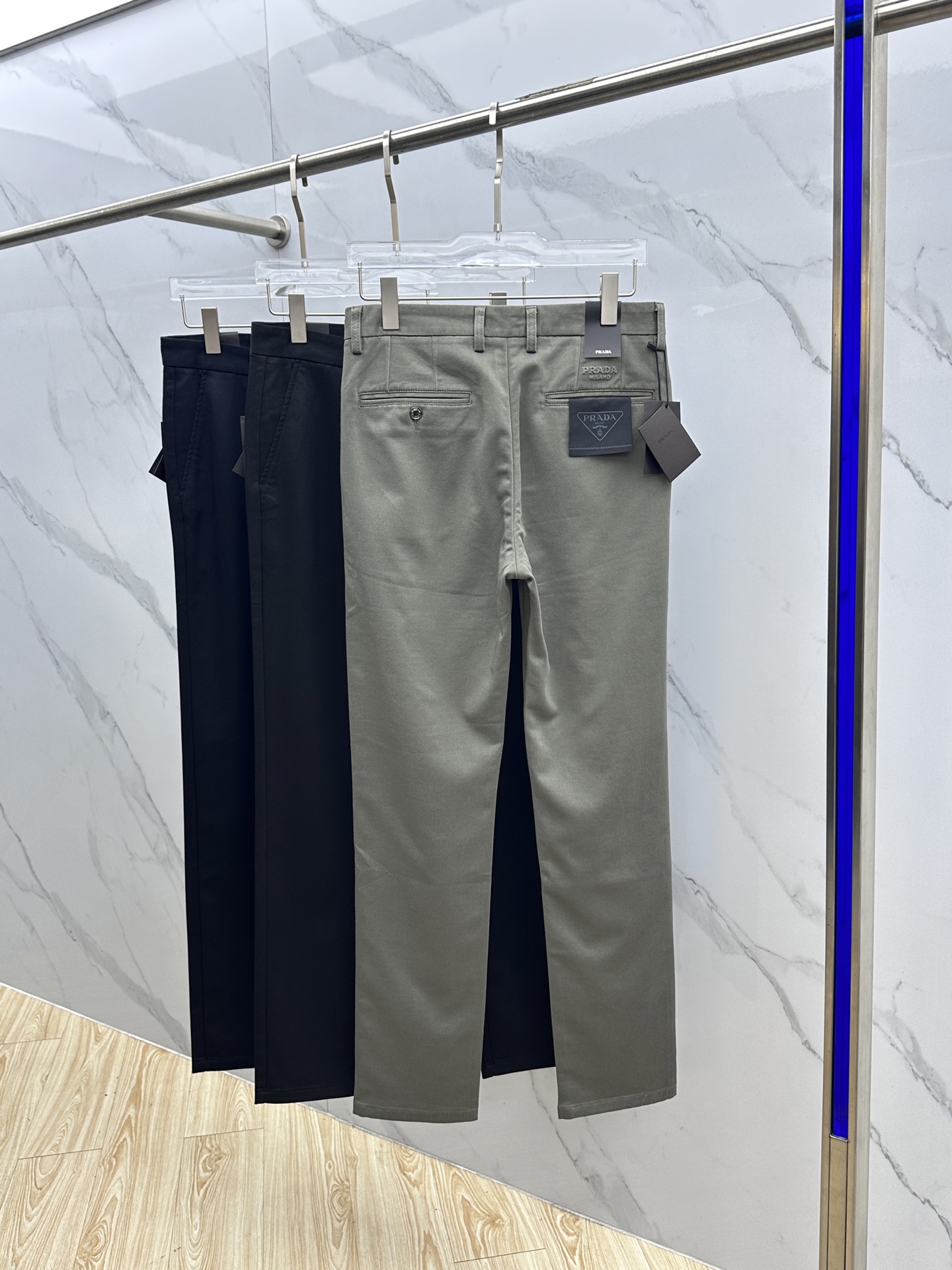 🆕Prad*普拉达 2025早秋新品休闲裤西裤，官网同步发售，裤身工艺设计，进口客供辅料、面料定制，代工
