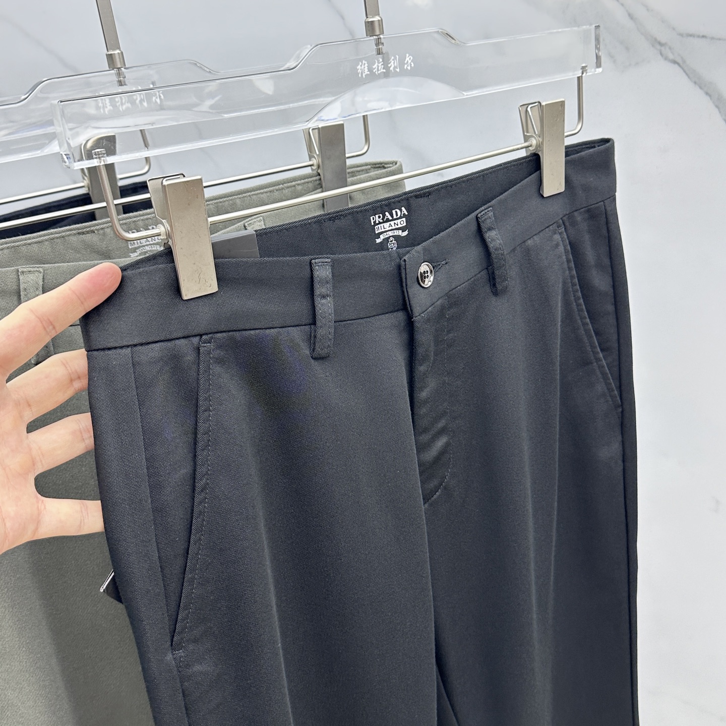 🆕Prad*普拉达 2025早秋新品休闲裤西裤，官网同步发售，裤身工艺设计，进口客供辅料、面料定制，代工