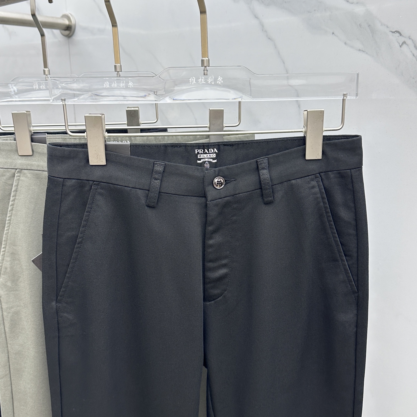 🆕Prad*普拉达 2025早秋新品休闲裤西裤，官网同步发售，裤身工艺设计，进口客供辅料、面料定制，代工