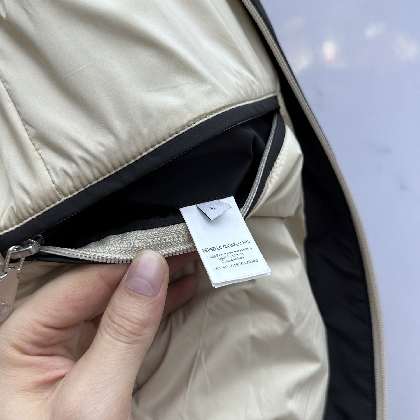 。 🆕BC 2025ss早秋新款 BC连帽夹克外套，帽不可拆，秋季爆款外套，颗粒绒面料穿上就是舒适自在又