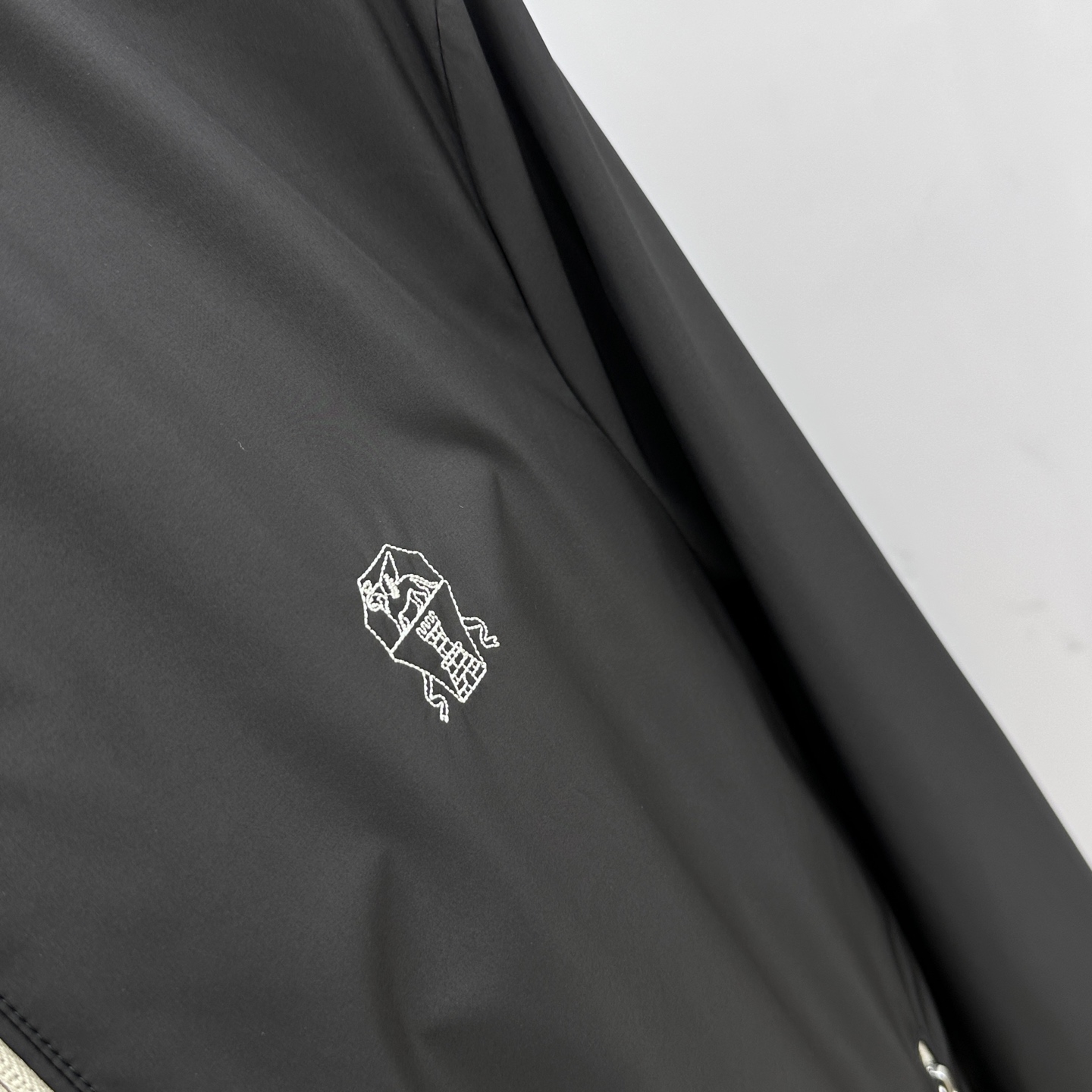 。 🆕BC 2025ss早秋新款 BC连帽夹克外套，帽不可拆，秋季爆款外套，颗粒绒面料穿上就是舒适自在又