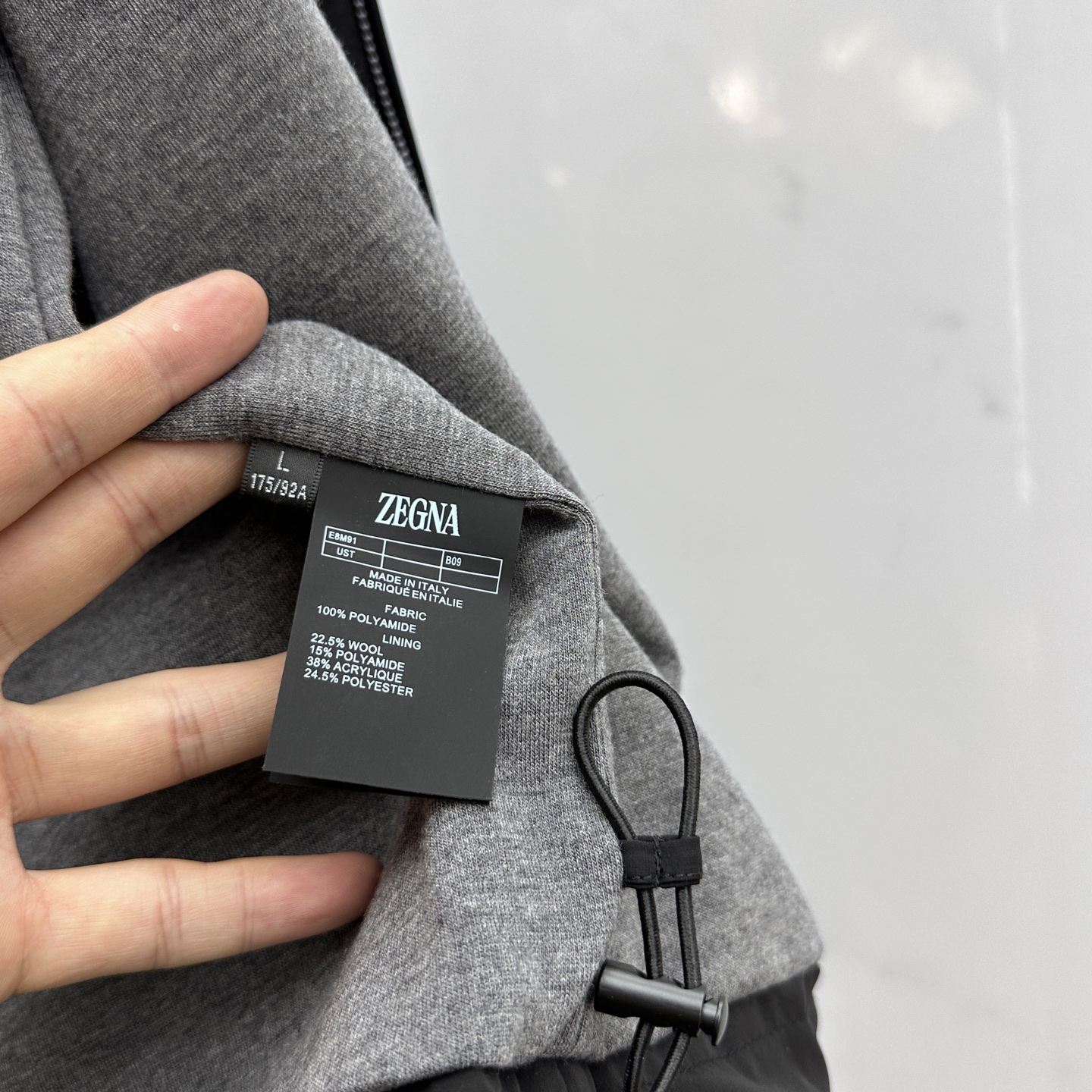 🆕ZEGNA*杰尼亚 2025ss秋冬最新时尚男士立领夹克。 经典设计感与颜值爆棚的外套，品质更是无法挑