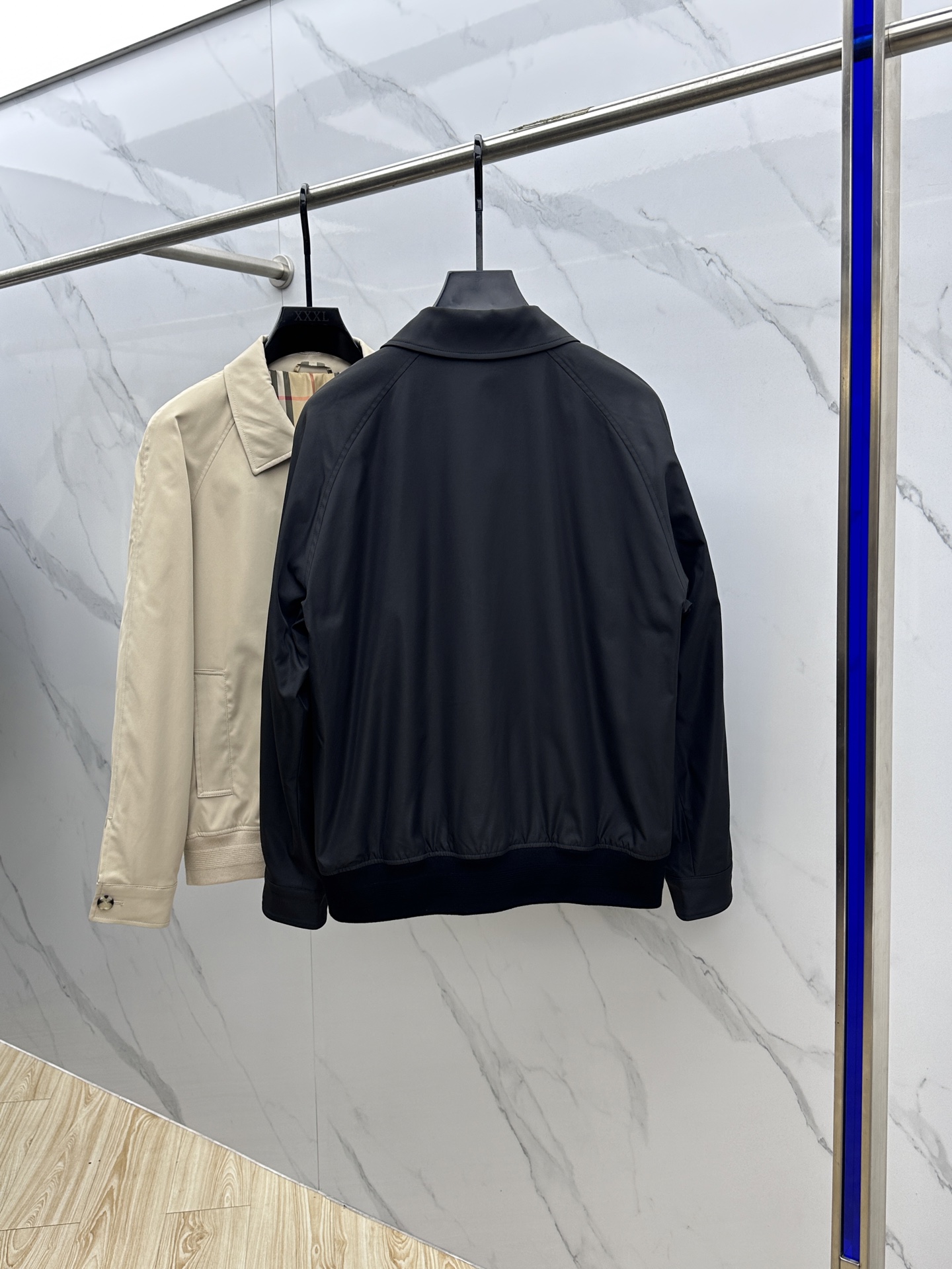 🆕Burberry*巴宝莉 2025ss早秋新款 巴宝莉翻领夹克外套，秋季爆款外套，格子内里，战马刺绣款