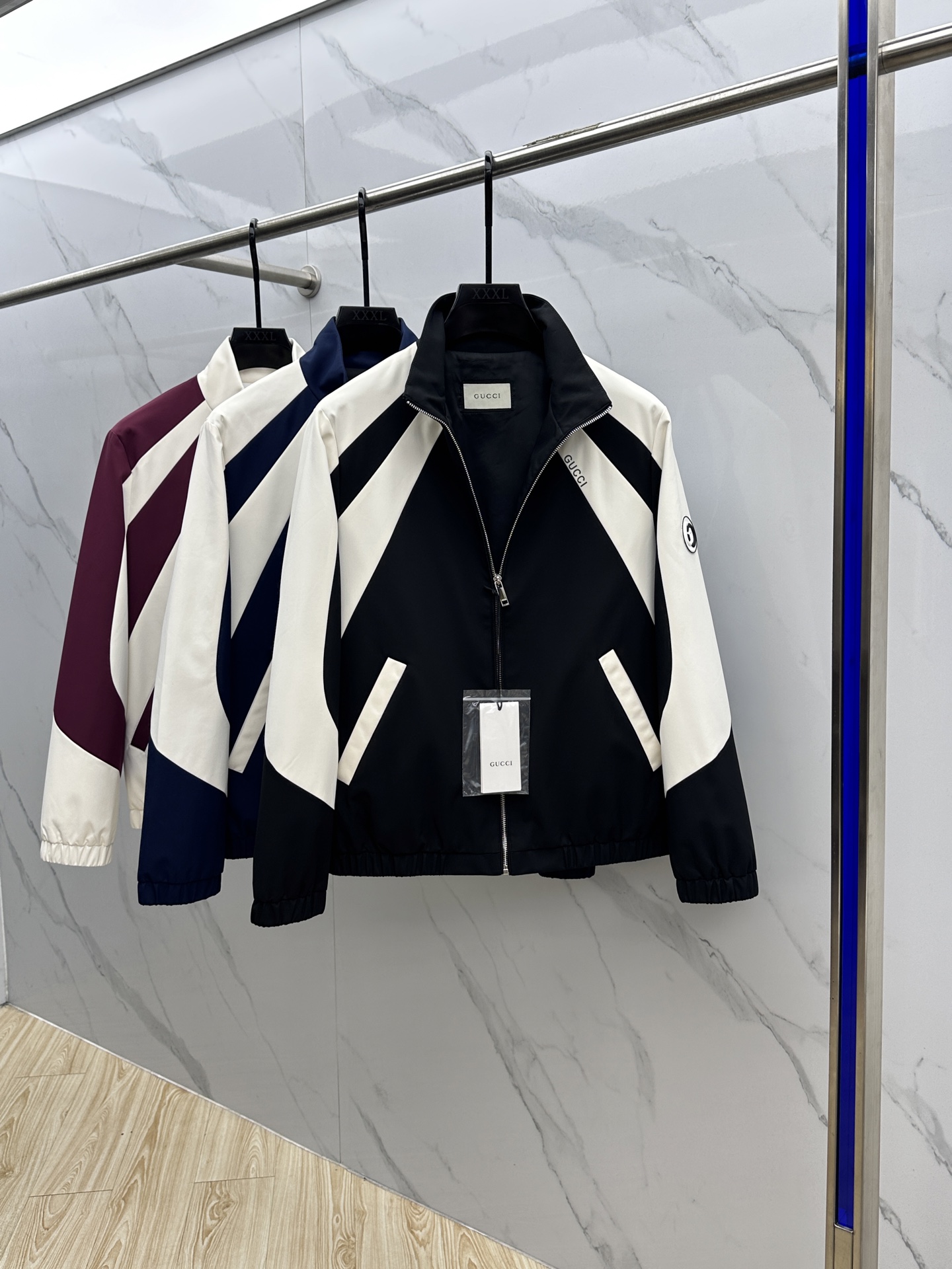 🆕Gucci*古驰 2025ss早秋新款男装 古驰立领夹克外套，logo印花，秋季爆款外套，颗粒绒面料穿