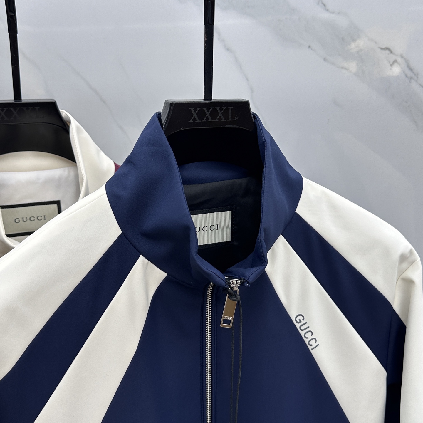 🆕Gucci*古驰 2025ss早秋新款男装 古驰立领夹克外套，logo印花，秋季爆款外套，颗粒绒面料穿