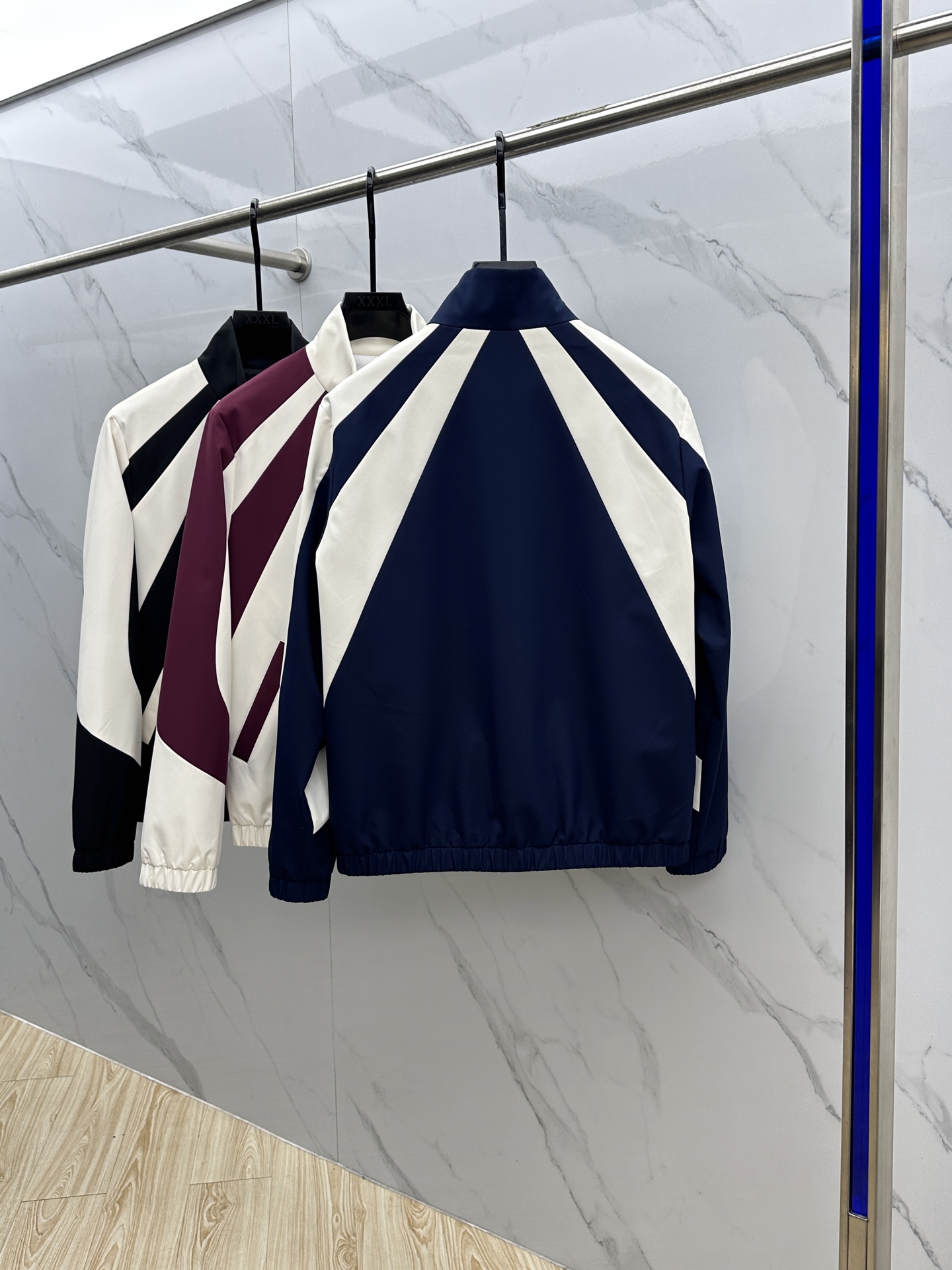 🆕Gucci*古驰 2025ss早秋新款男装 古驰立领夹克外套，logo印花，秋季爆款外套，颗粒绒面料穿