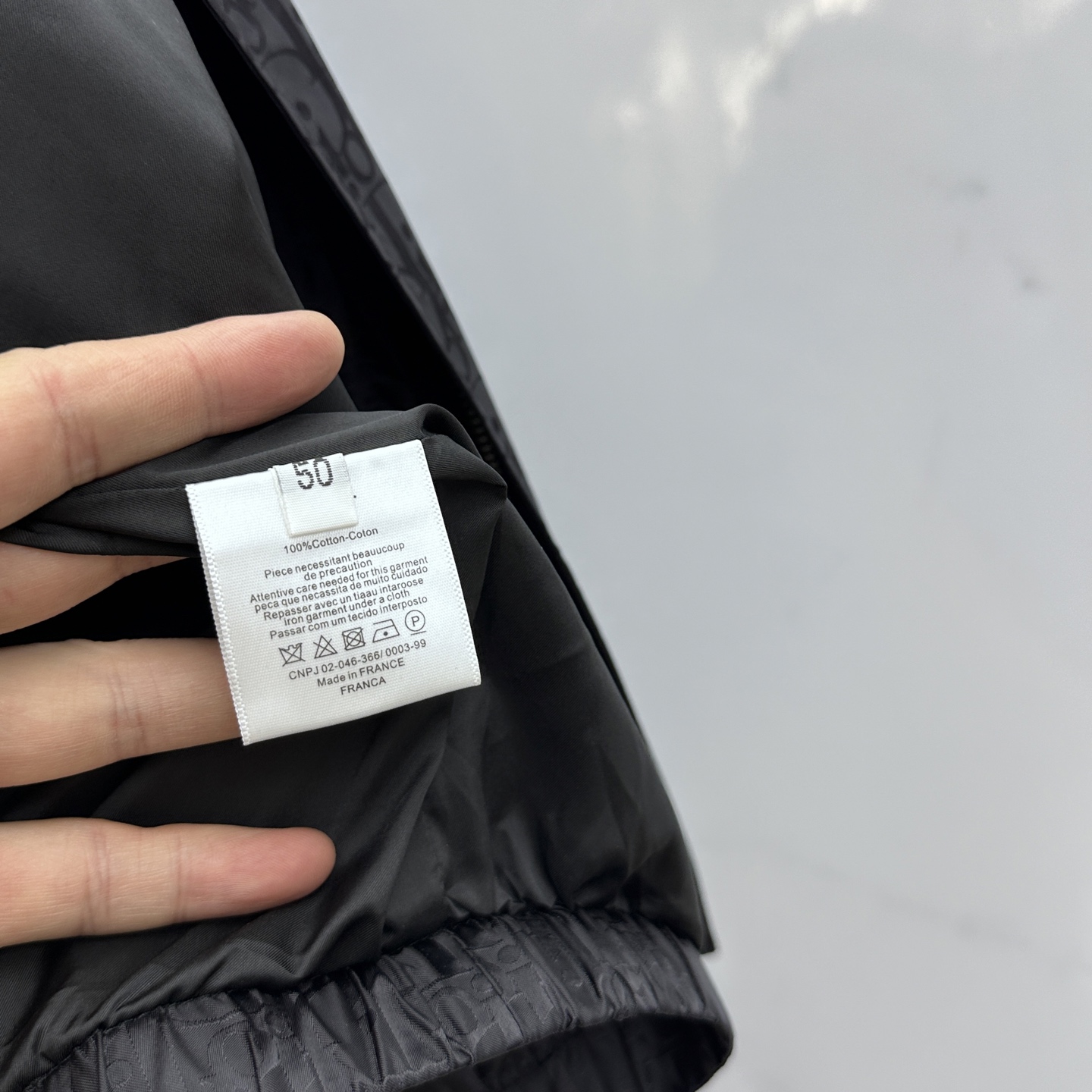 🆕Dior*迪奥 2025ss早秋新款 迪奥连帽夹克外套，字母提花面料搭配字母logo织带秋季爆款外套，