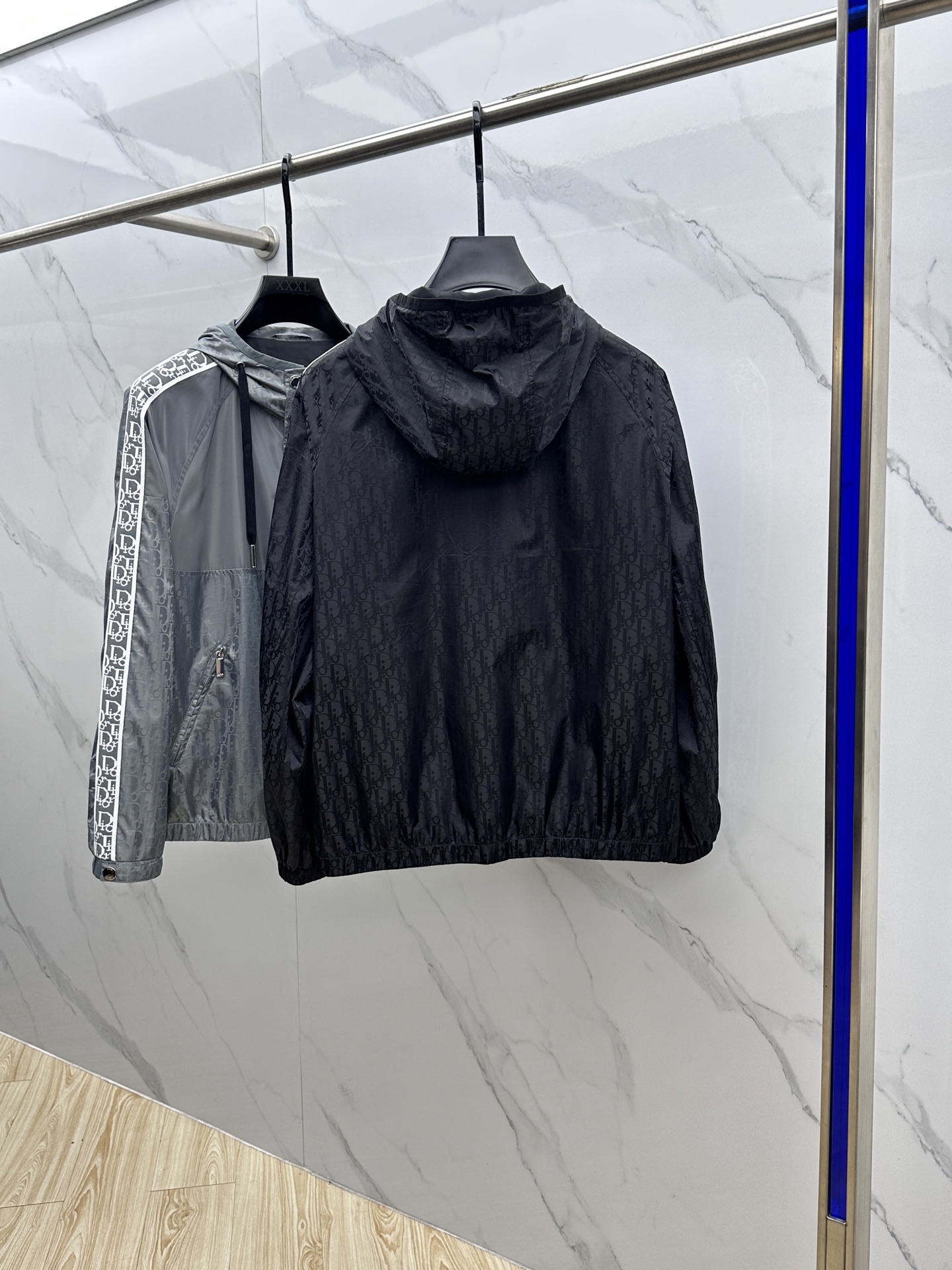 🆕Dior*迪奥 2025ss早秋新款 迪奥连帽夹克外套，字母提花面料搭配字母logo织带秋季爆款外套，