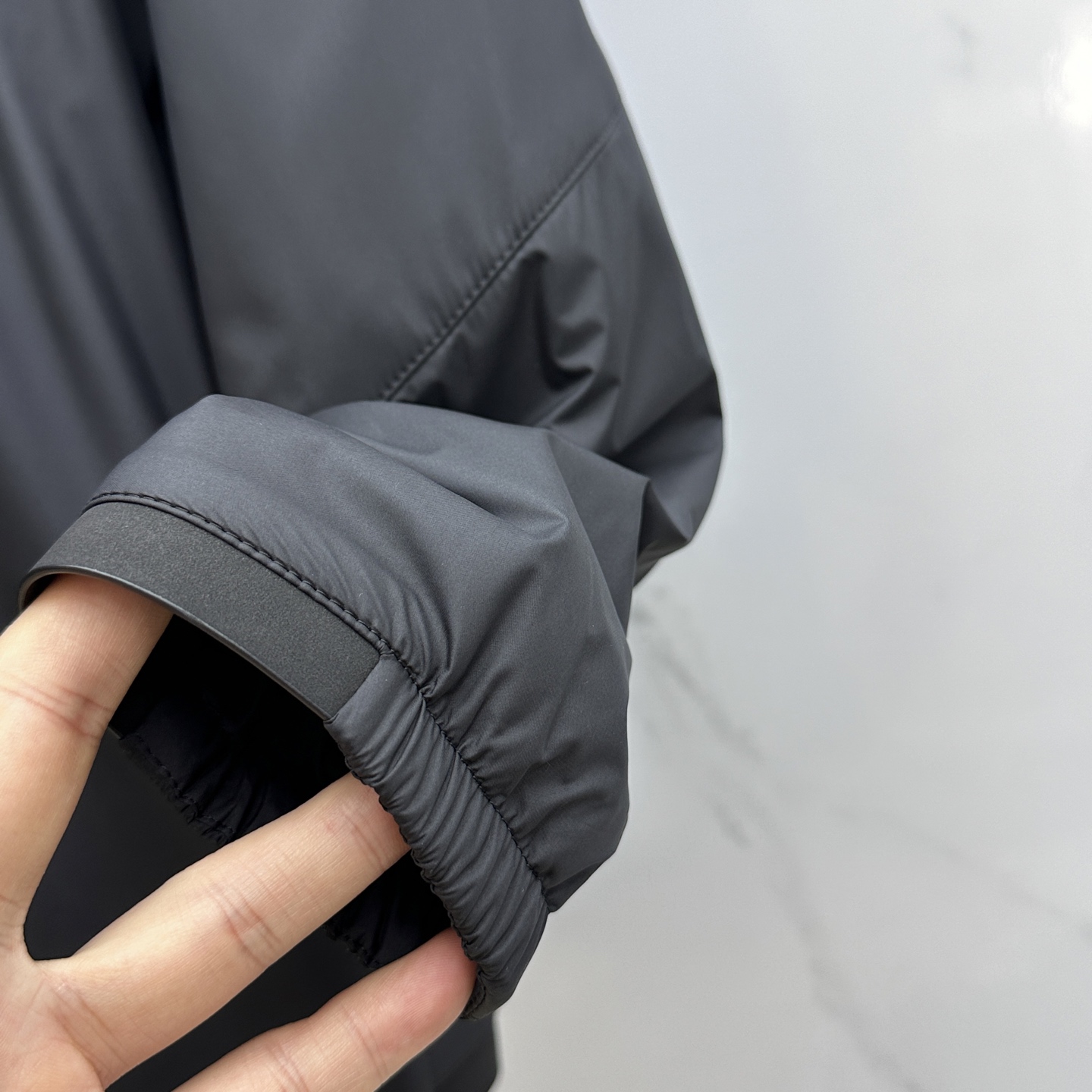 。 🆕ZEGNA*杰尼亚 2025ss秋冬最新时尚男士立领夹克。 经典设计感与颜值爆棚的外套，品质更是无