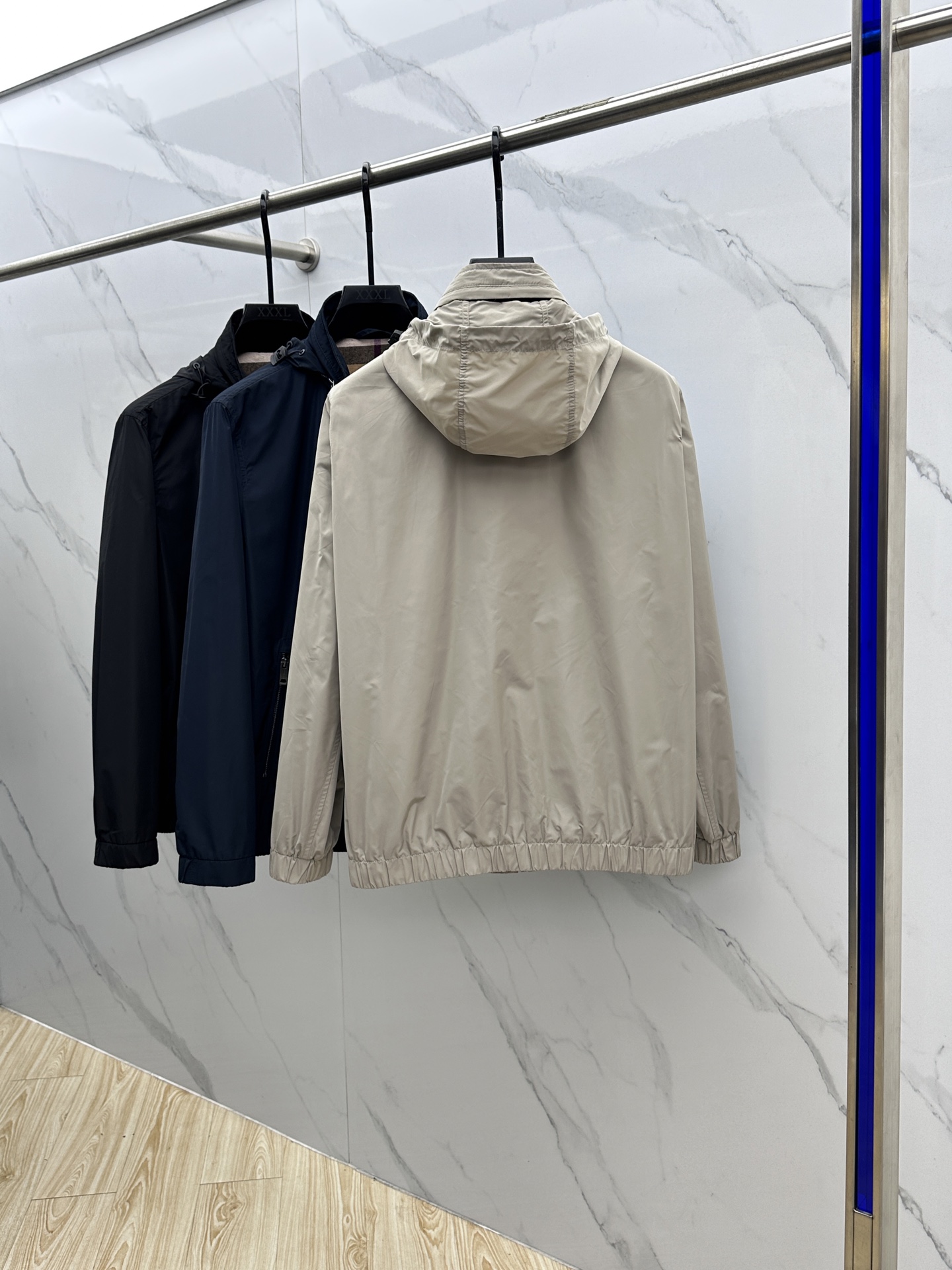 🆕Burberey*巴宝莉 2025ss早秋新款发布❤️巴宝莉连帽夹克外套，秋季爆款夹薄棉夹克，字母lo