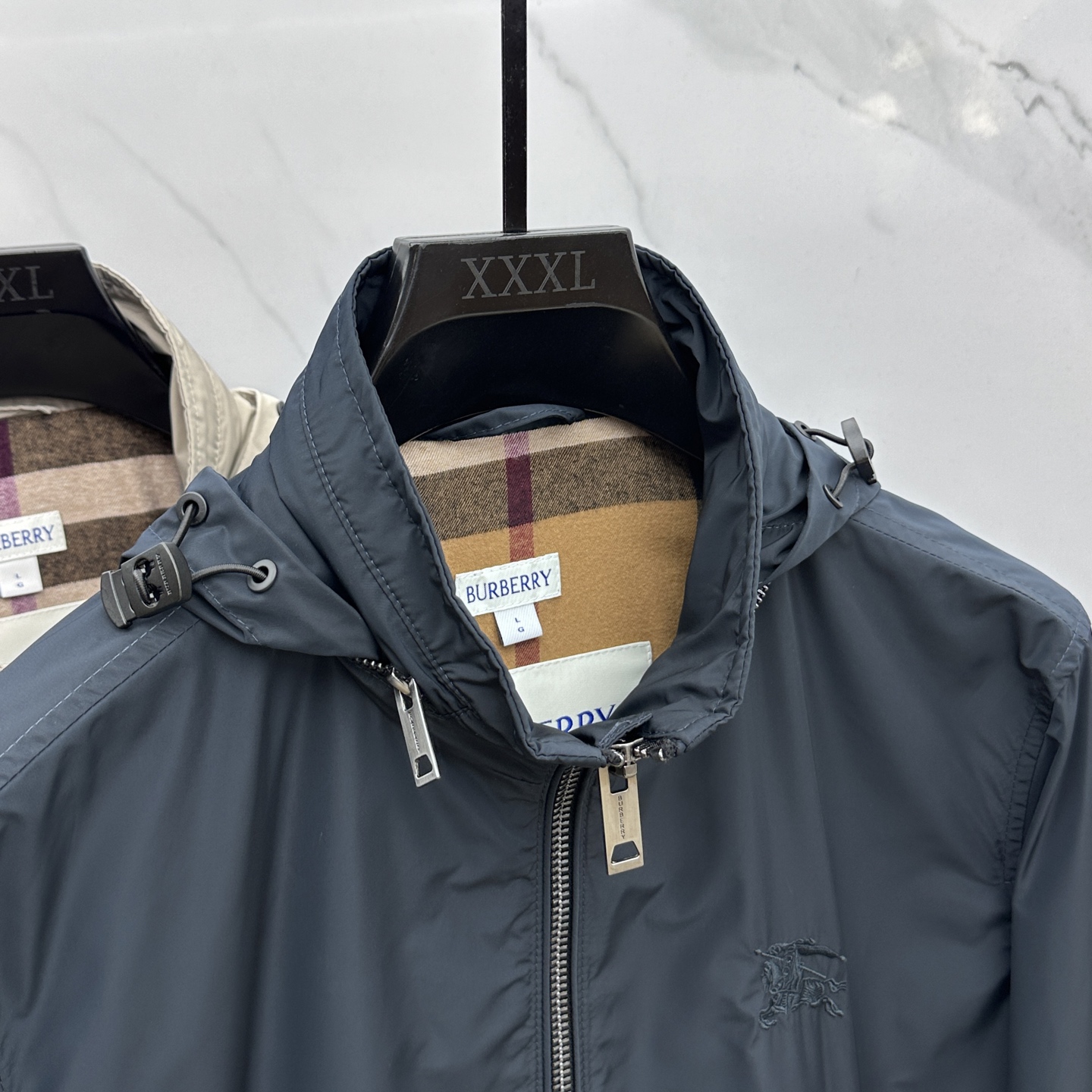 🆕Burberey*巴宝莉 2025ss早秋新款发布❤️巴宝莉连帽夹克外套，秋季爆款夹薄棉夹克，字母lo