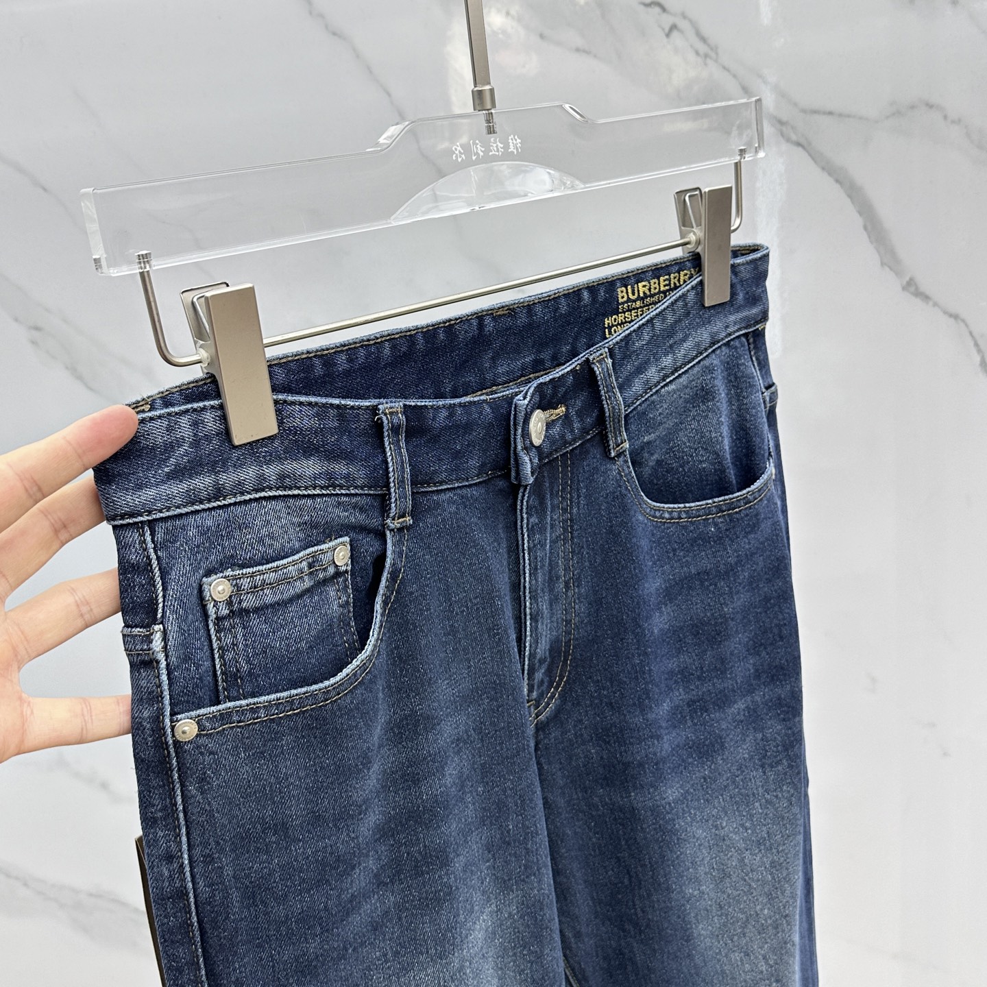  🆕Burberry*巴宝莉 🔥高端定制、2025早秋最新款牛仔裤 柜台同步发售 原版定制复刻 客供五金