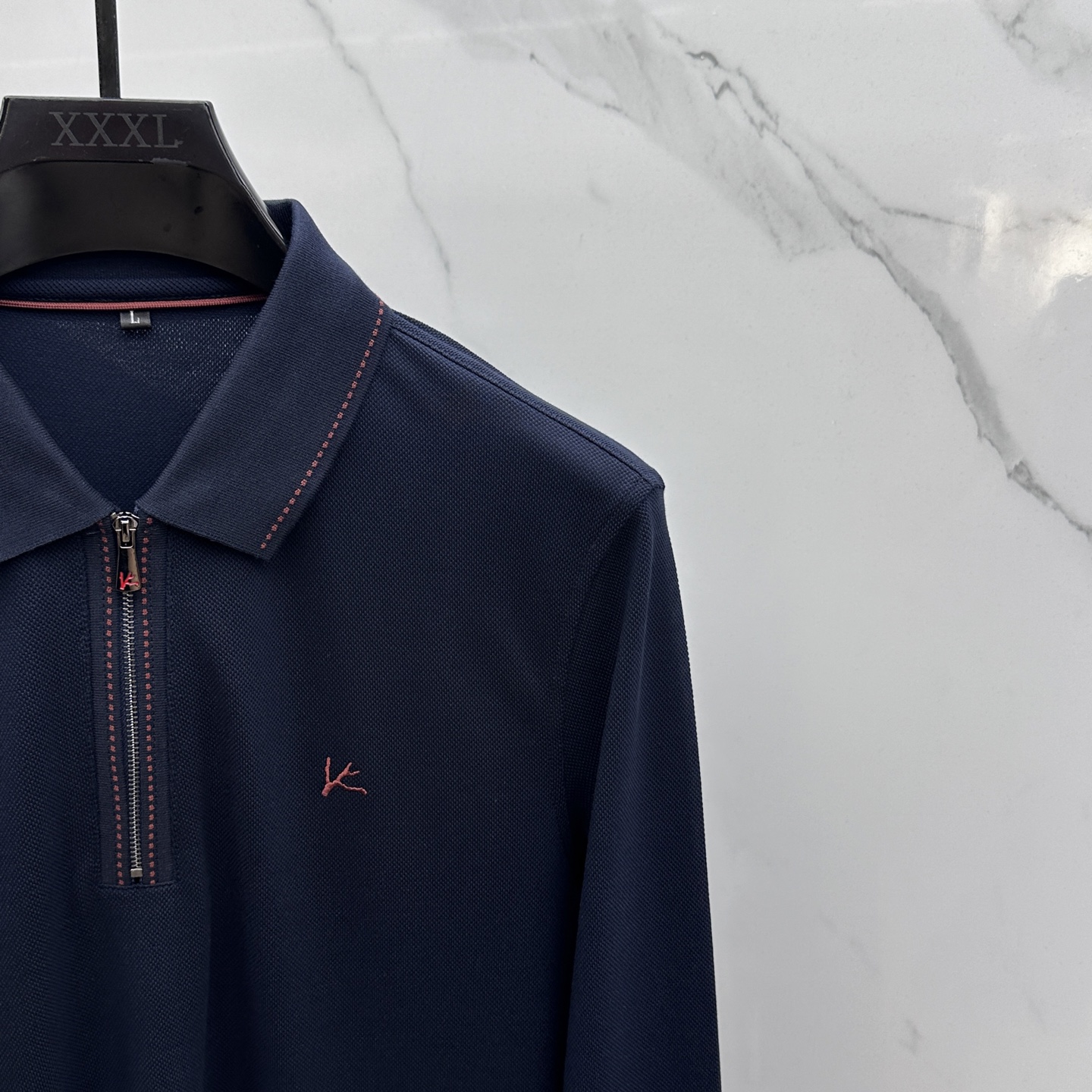 🆕ISAIA 意大利品牌 2025秋冬新款男士标识短袖Polo衫，延续经典商务休闲翻领POLO恤.该款P