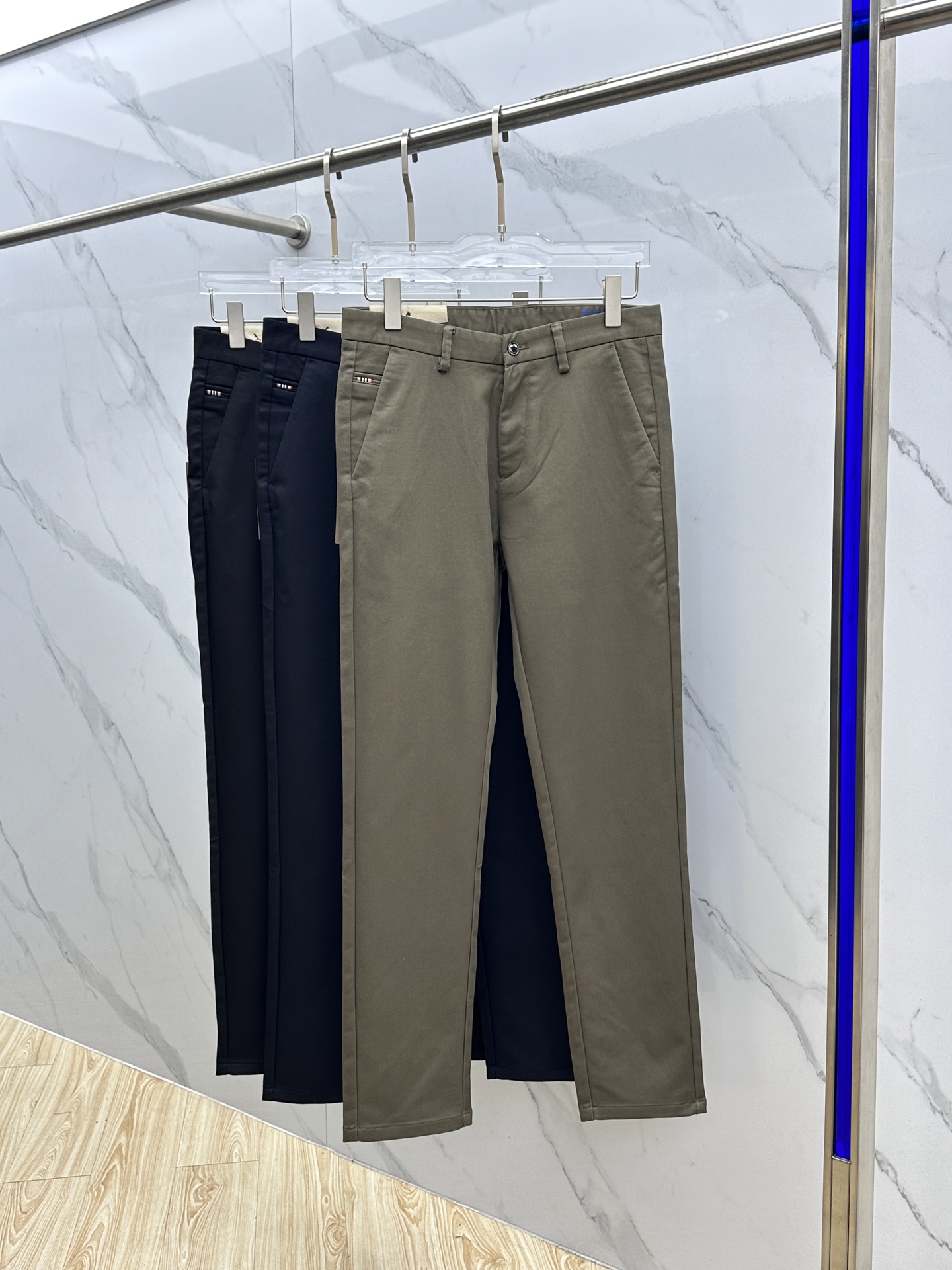 🆕Burberry*巴宝莉 2025早秋新品休闲裤西裤，官网同步发售，裤身工艺设计，进口客供辅料、面料定