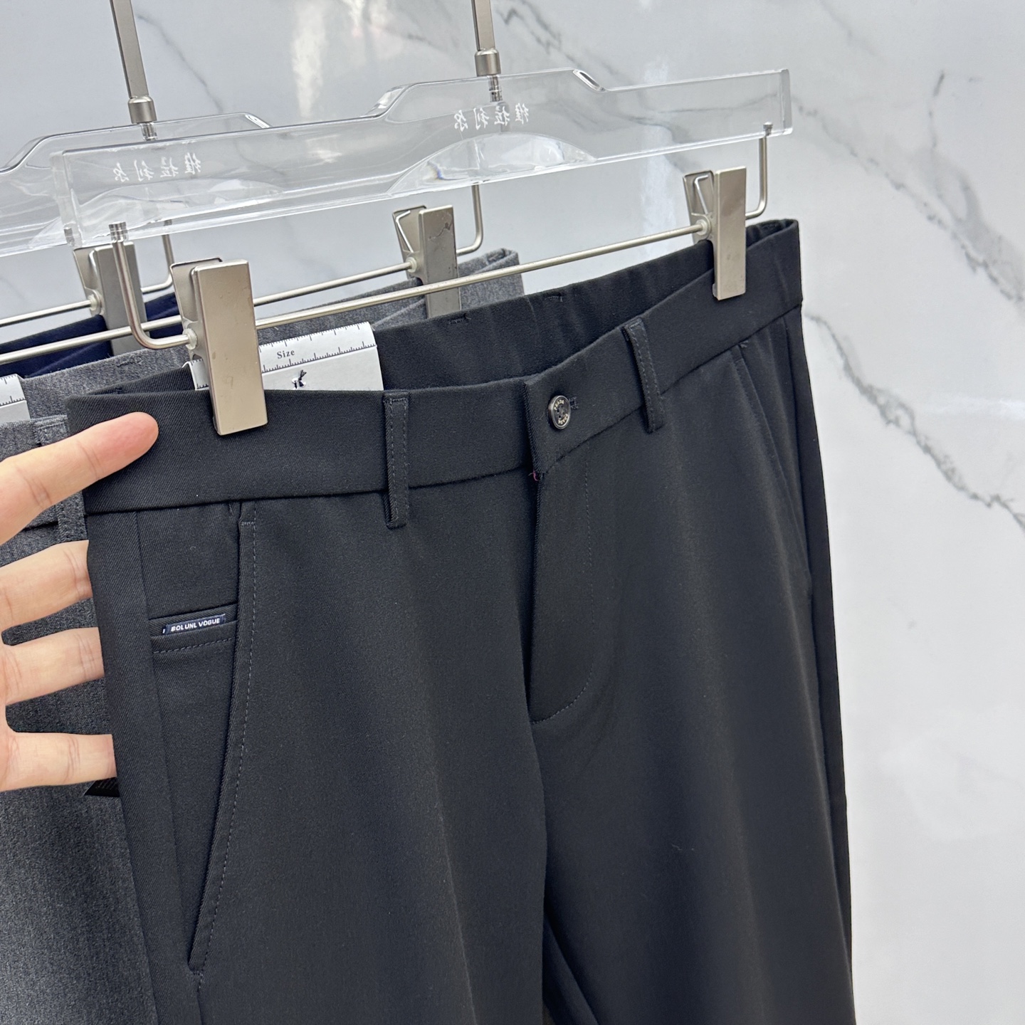 🆕Prad*普拉达 2025早秋新品休闲裤西裤，官网同步发售，裤身工艺设计，进口客供辅料、面料定制，代工