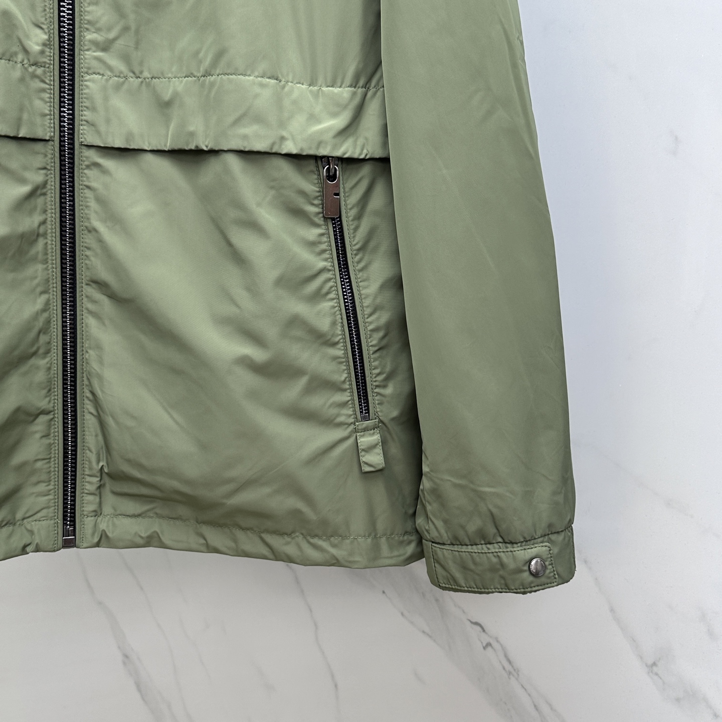Stylish Sports Jackets: Berberey *Bubrey 2025 Autumn Collection Review - 图片 5