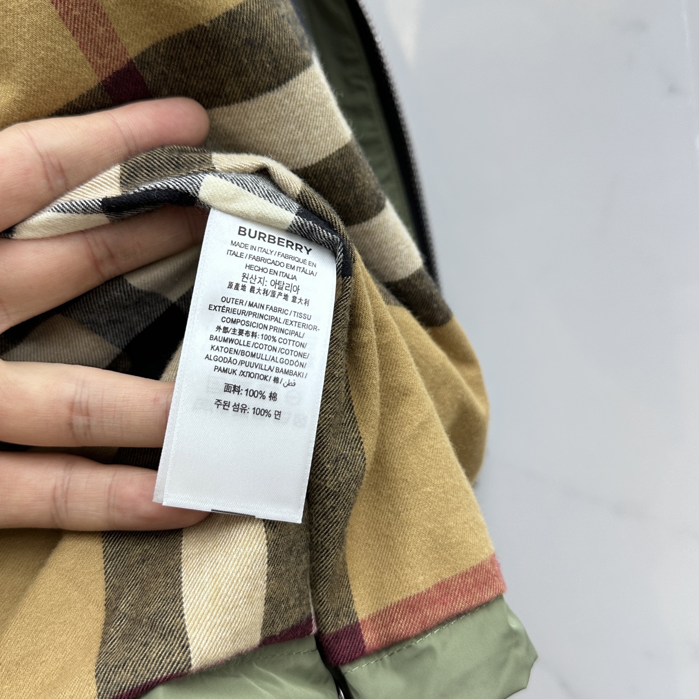 Stylish Sports Jackets: Berberey *Bubrey 2025 Autumn Collection Review - 图片 7