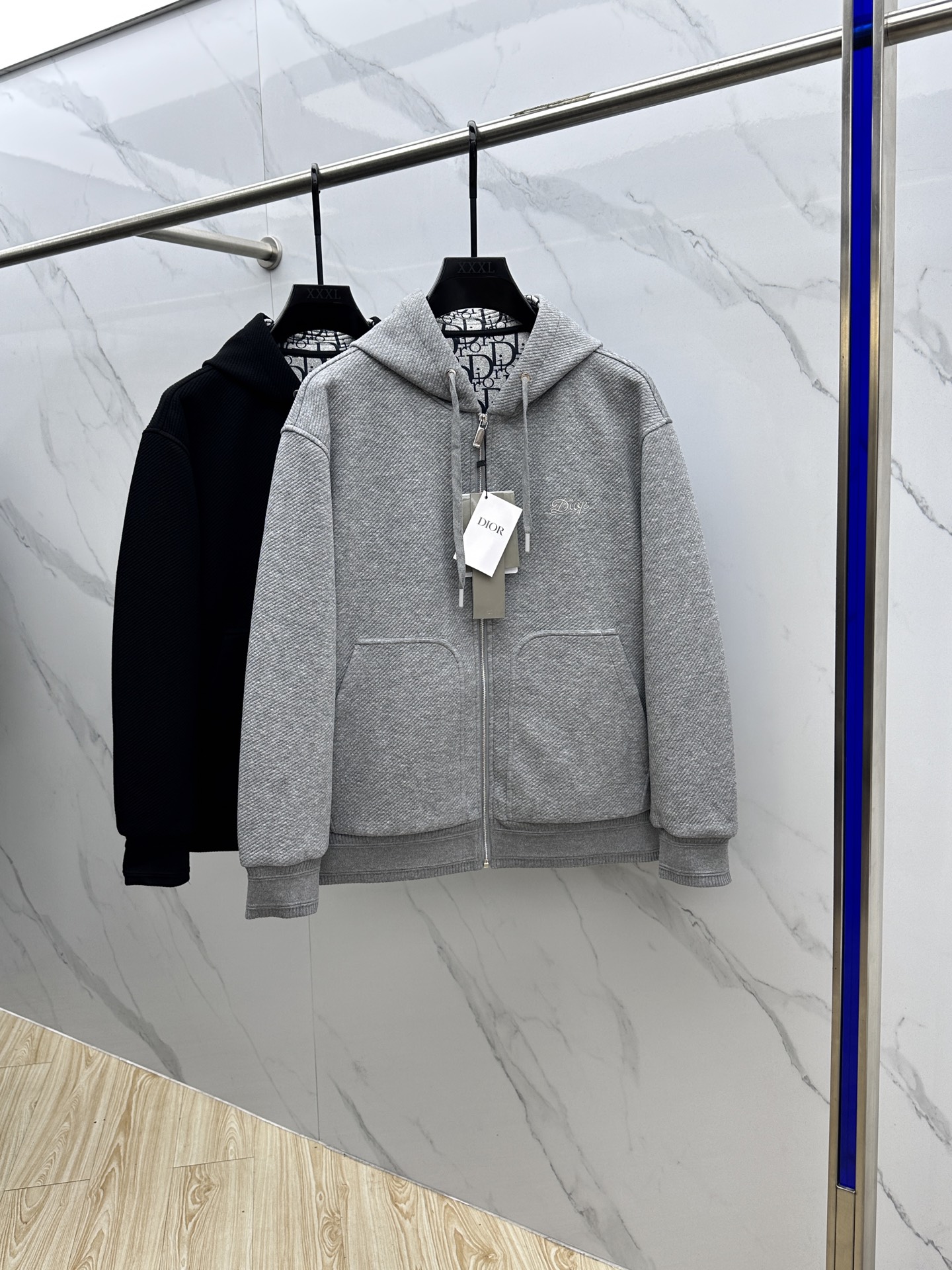 “Dior 2025s New Morning & Autumn Jackets: Comfortable, Casual, Durable, Daily Wear Sizes M-3XL” - 图片 1