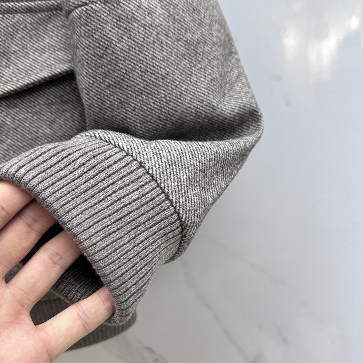  羽绒服🆕Loro Piana 2025ss秋冬新款独家最新时尚秋冬羽绒立领外套。 老钱风经典设计感与颜