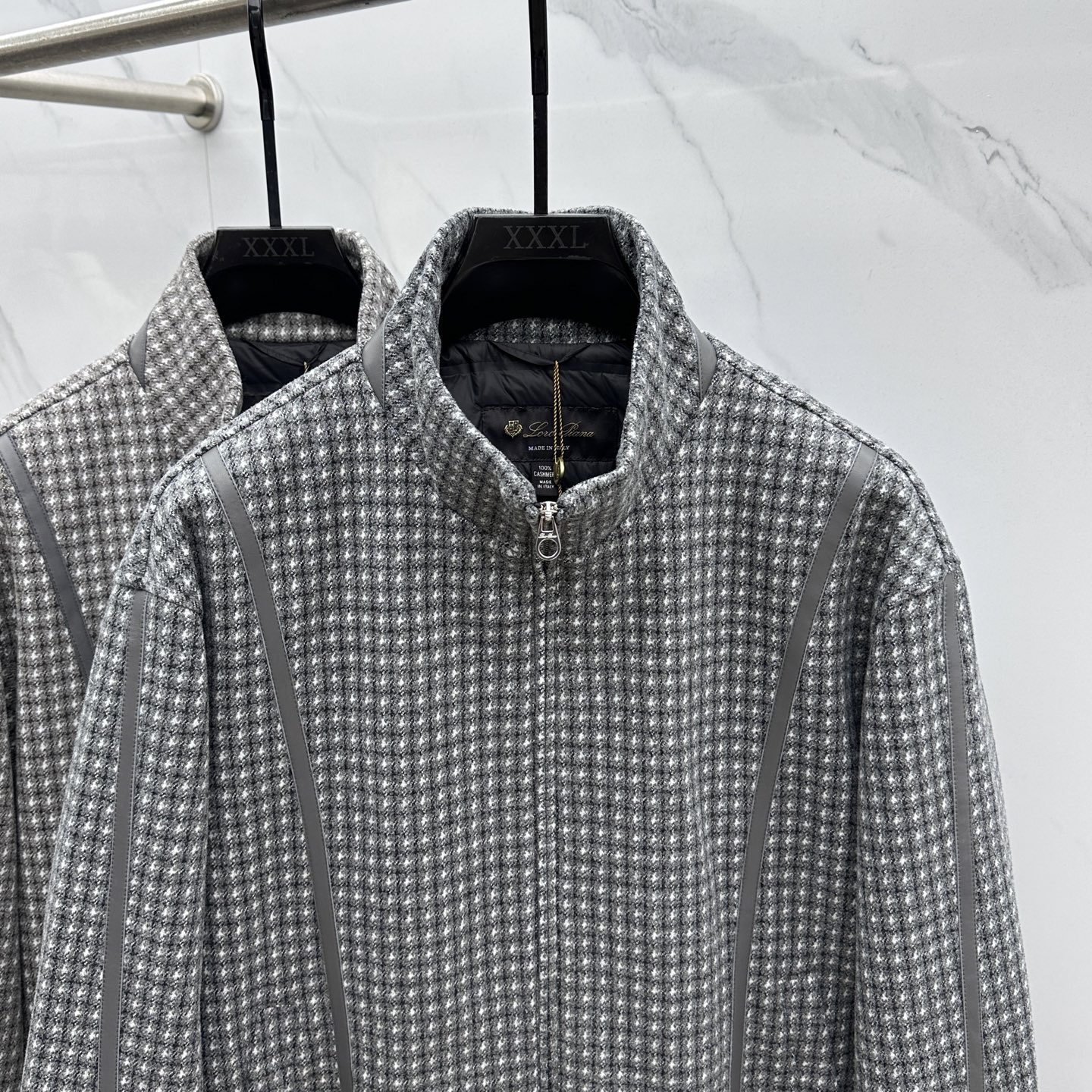  羽绒服🆕Loro Piana 2025ss秋冬新款独家最新时尚秋冬羽绒立领外套。 老钱风经典设计感与颜