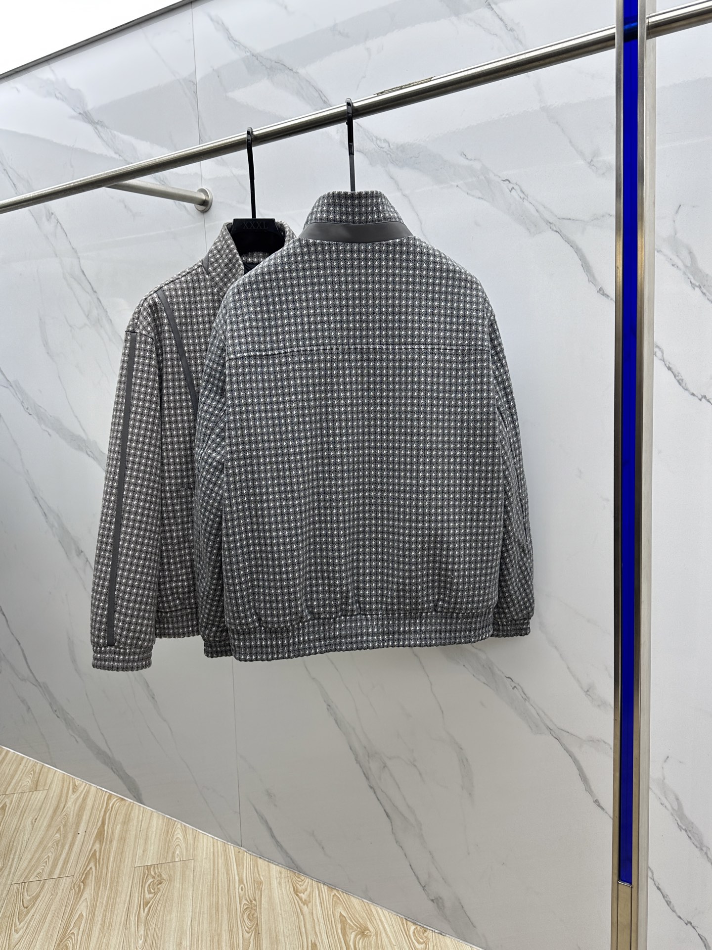  羽绒服🆕Loro Piana 2025ss秋冬新款独家最新时尚秋冬羽绒立领外套。 老钱风经典设计感与颜