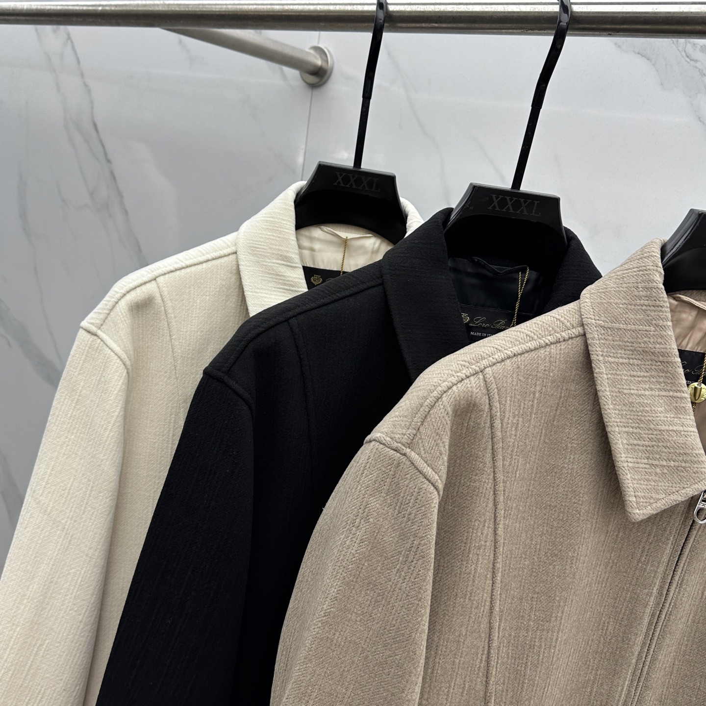 。🆕lP🆕 ss秋冬新款发布 lP🆕翻领夹克外套，秋季爆款夹薄棉夹克，穿上就是舒适自在又显瘦的存在，慵懒