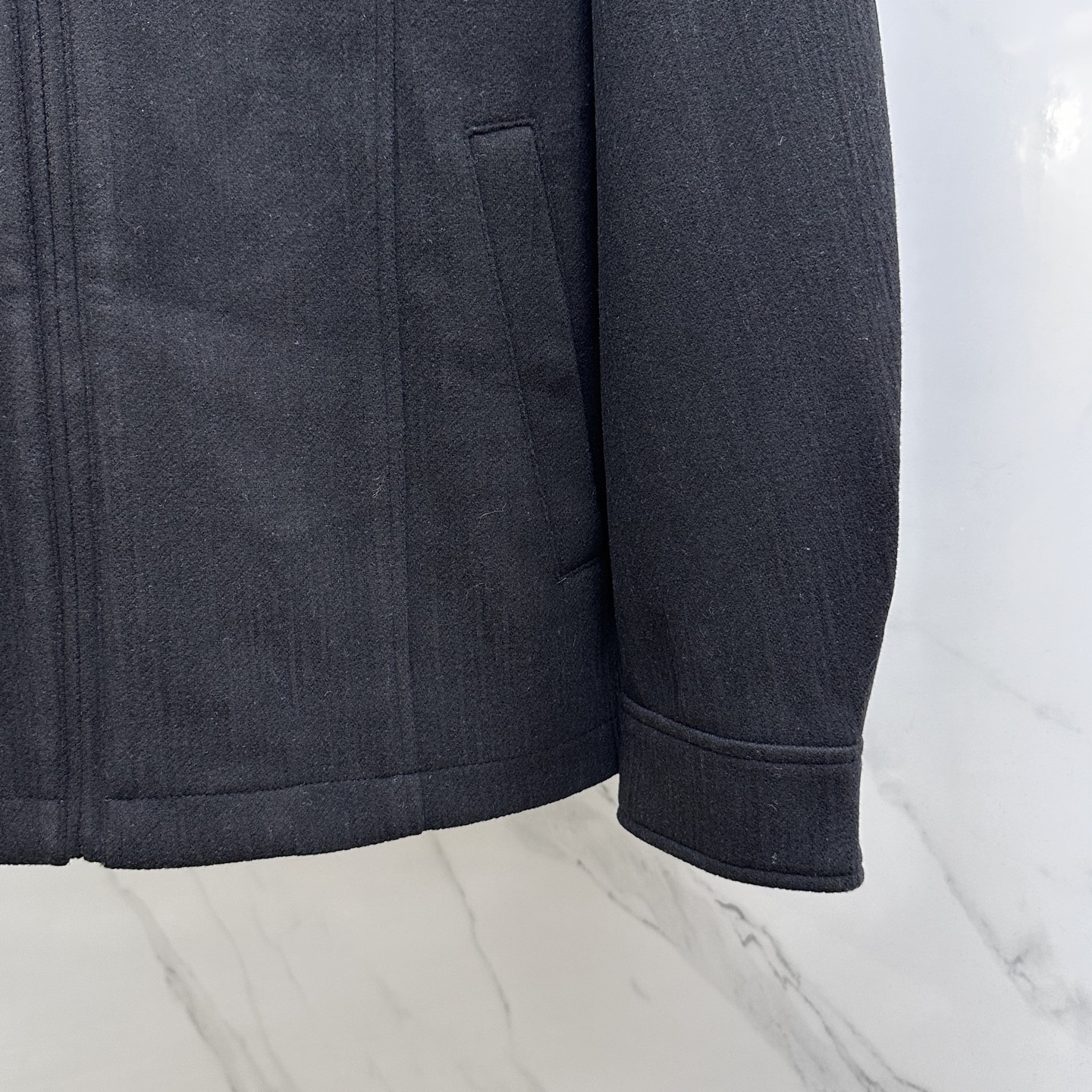 。🆕lP🆕 ss秋冬新款发布 lP🆕翻领夹克外套，秋季爆款夹薄棉夹克，穿上就是舒适自在又显瘦的存在，慵懒