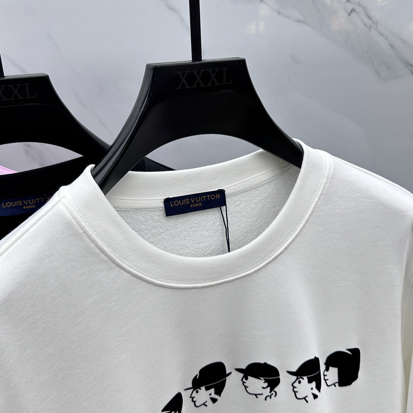 🆕1V*路易威登 25FW早秋新款圆领卫衣，男女同款！独特吸引人的眼球，这一款卫衣品相品质都在线，舒适度