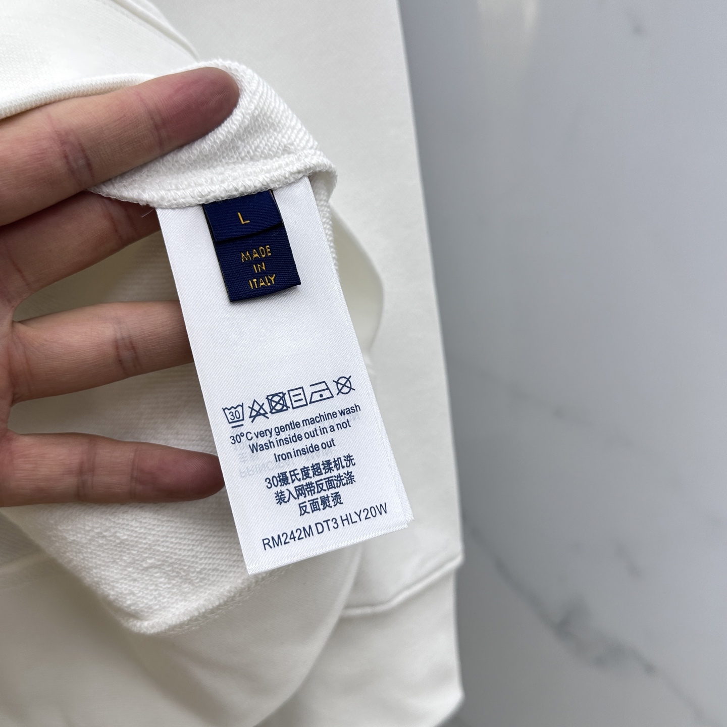 🆕1V*路易威登 25FW早秋新款圆领卫衣，男女同款！独特吸引人的眼球，这一款卫衣品相品质都在线，舒适度