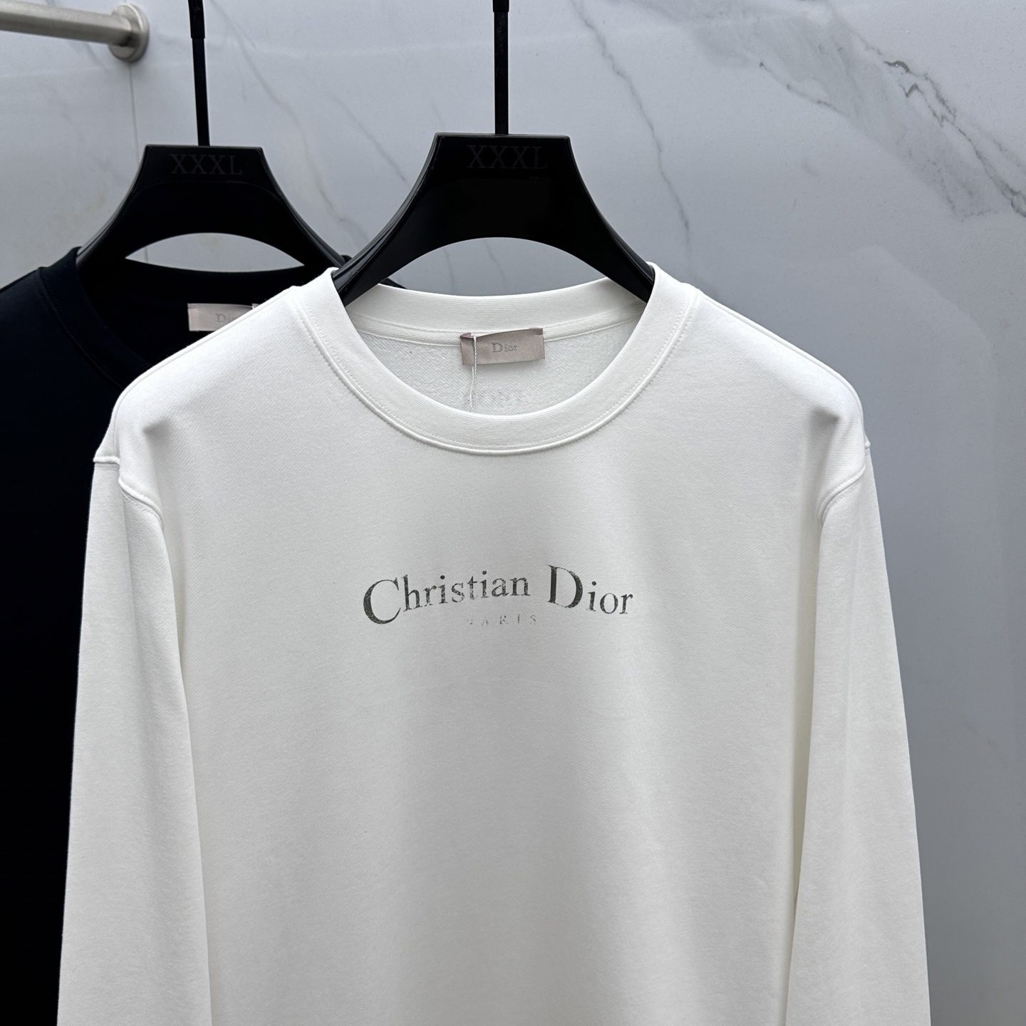 🆕Dior*迪奥 25FW早秋新款圆领卫衣，男女同款！独特吸引人的眼球，这一款卫衣品相品质都在线，舒适度