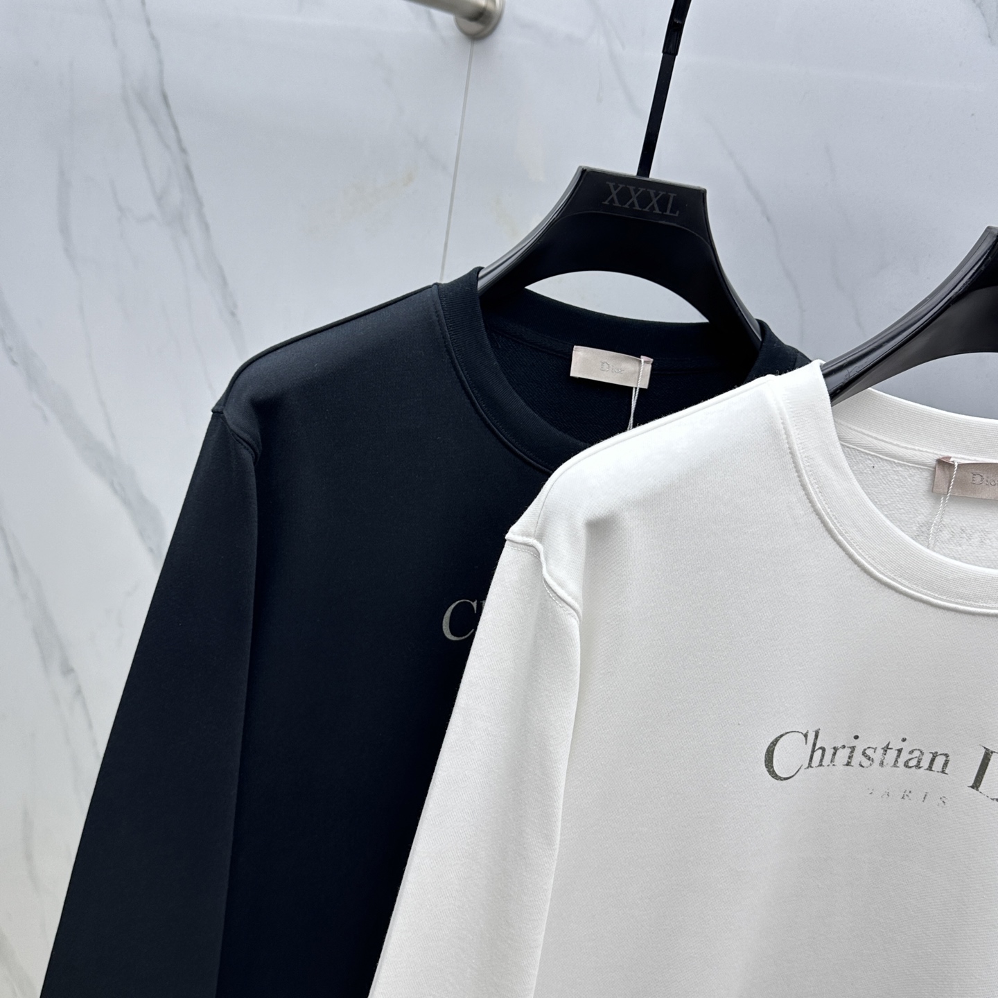 🆕Dior*迪奥 25FW早秋新款圆领卫衣，男女同款！独特吸引人的眼球，这一款卫衣品相品质都在线，舒适度