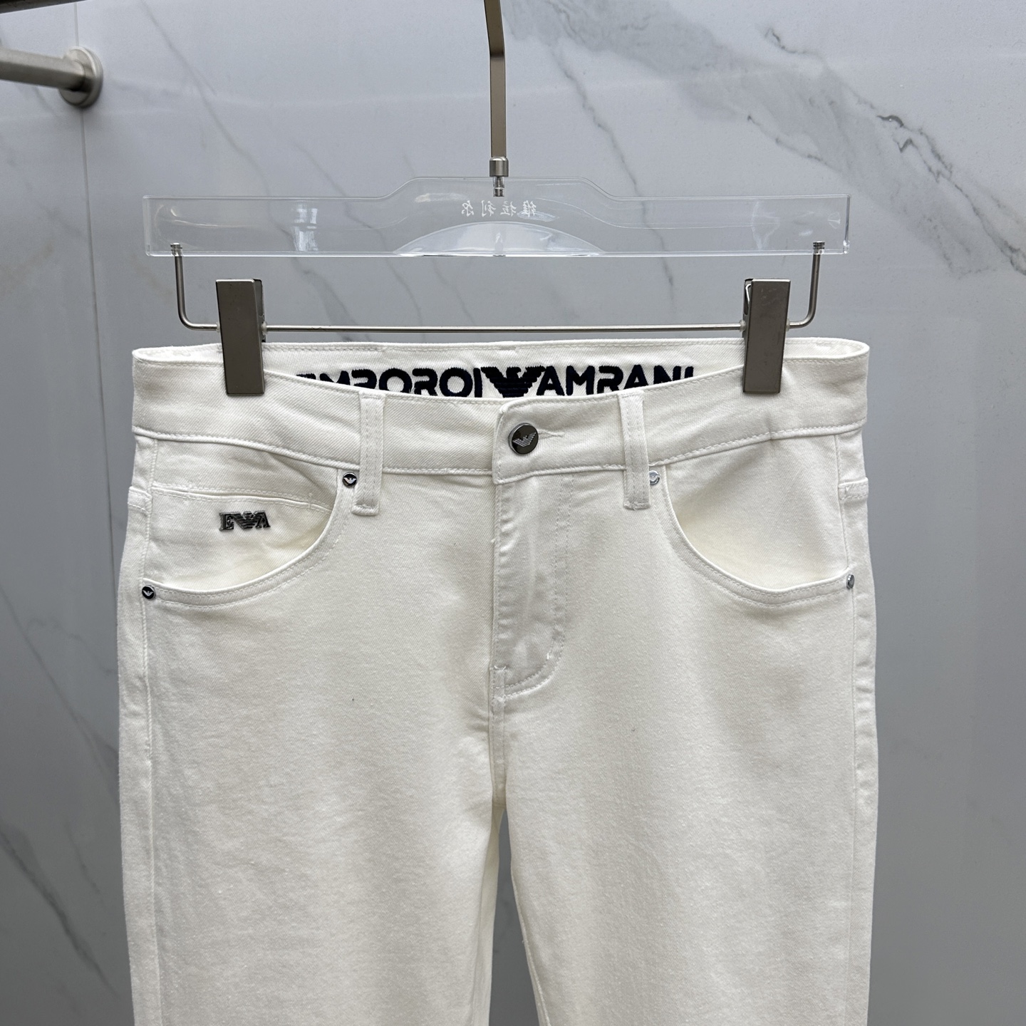  🆕Amani阿玛尼🔥高端定制、2025早秋最新款牛仔裤 柜台同步发售 原版定制复刻 客供五金辅料 原单