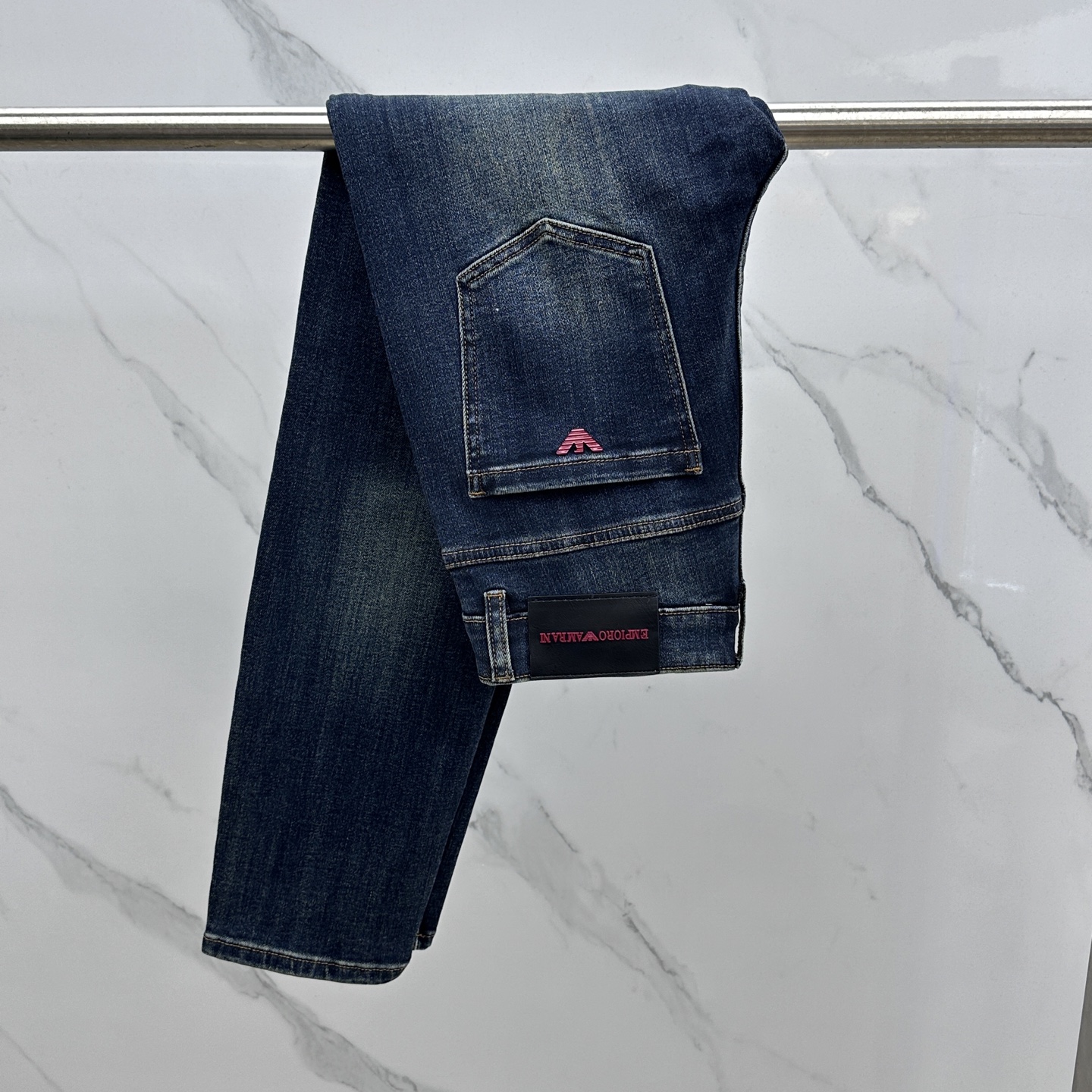  🆕Amani阿玛尼 🔥高端定制、2025早秋最新款牛仔裤 柜台同步发售 原版定制复刻 客供五金辅料 原