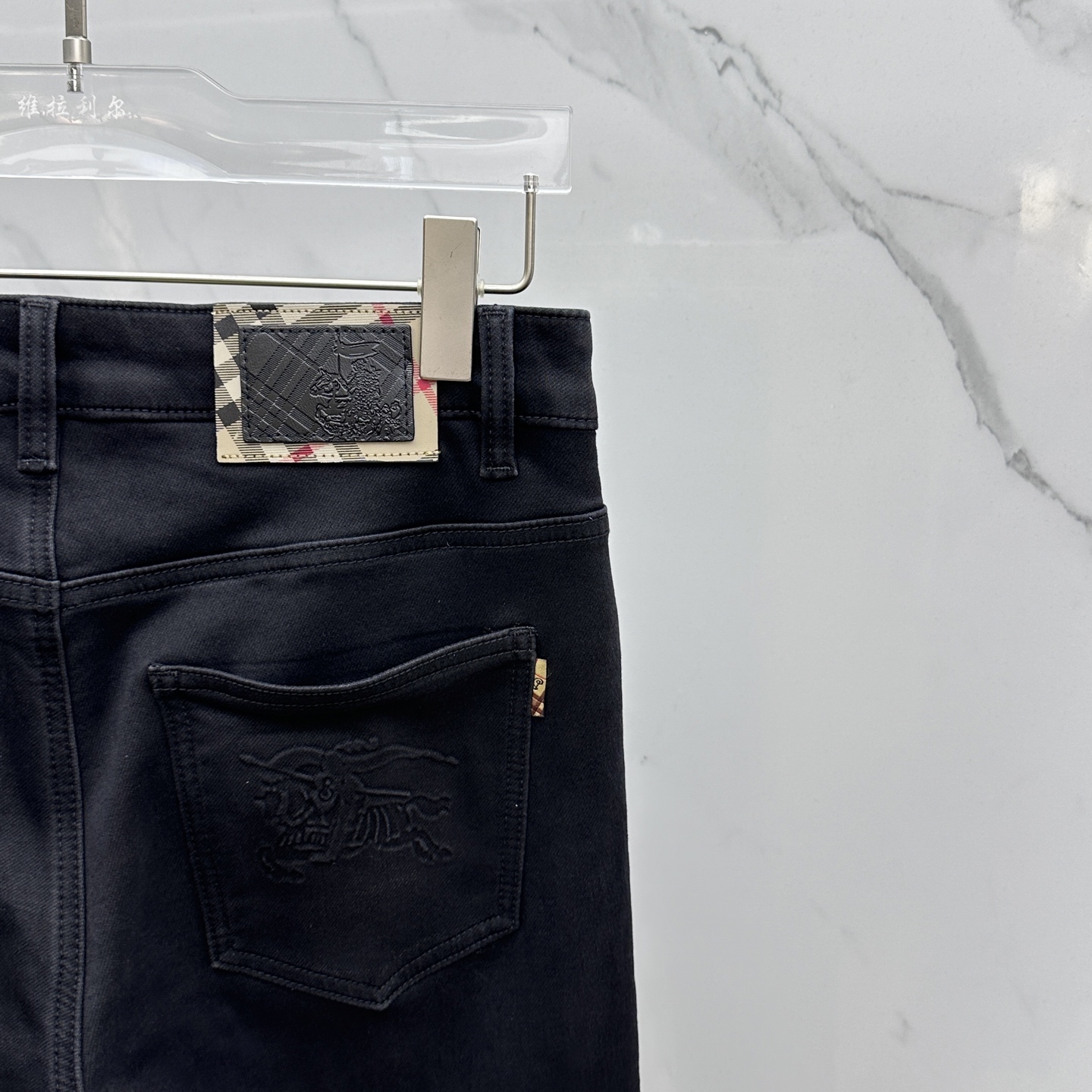  🆕Burberry巴宝莉 🔥高端定制、2025早秋最新款牛仔裤 柜台同步发售 原版定制复刻 客供五金辅