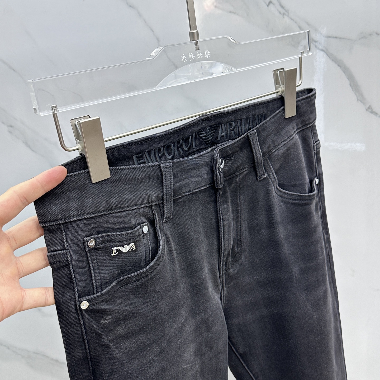  🆕Amani阿玛尼 🔥高端定制、2025早秋最新款牛仔裤 柜台同步发售 原版定制复刻 客供五金辅料 原