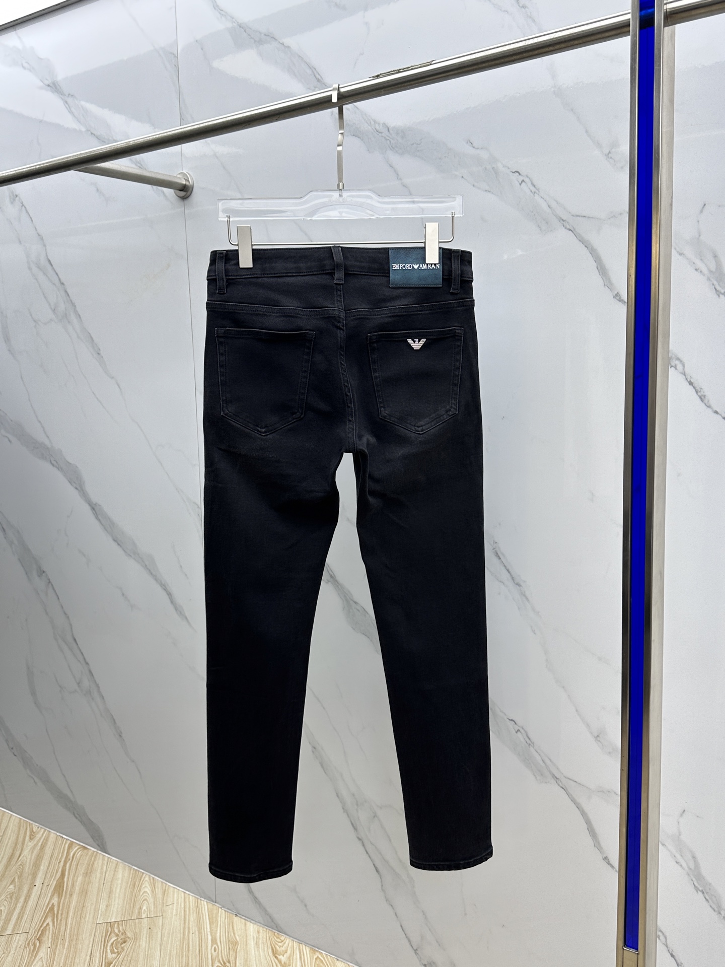  🆕Amani阿玛尼 🔥高端定制、2025早秋最新款牛仔裤 柜台同步发售 原版定制复刻 客供五金辅料 原