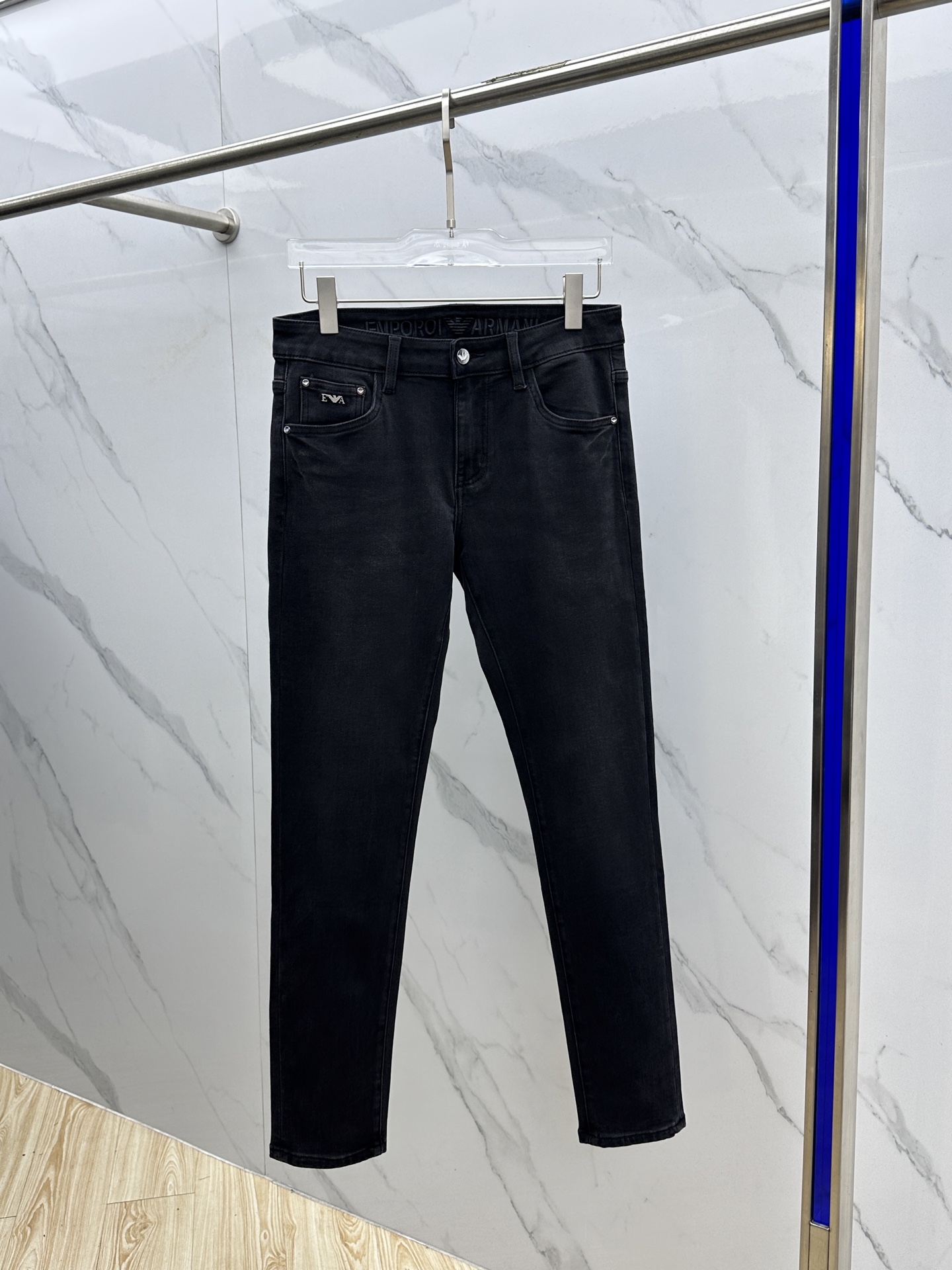  🆕Amani阿玛尼 🔥高端定制、2025早秋最新款牛仔裤 柜台同步发售 原版定制复刻 客供五金辅料 原