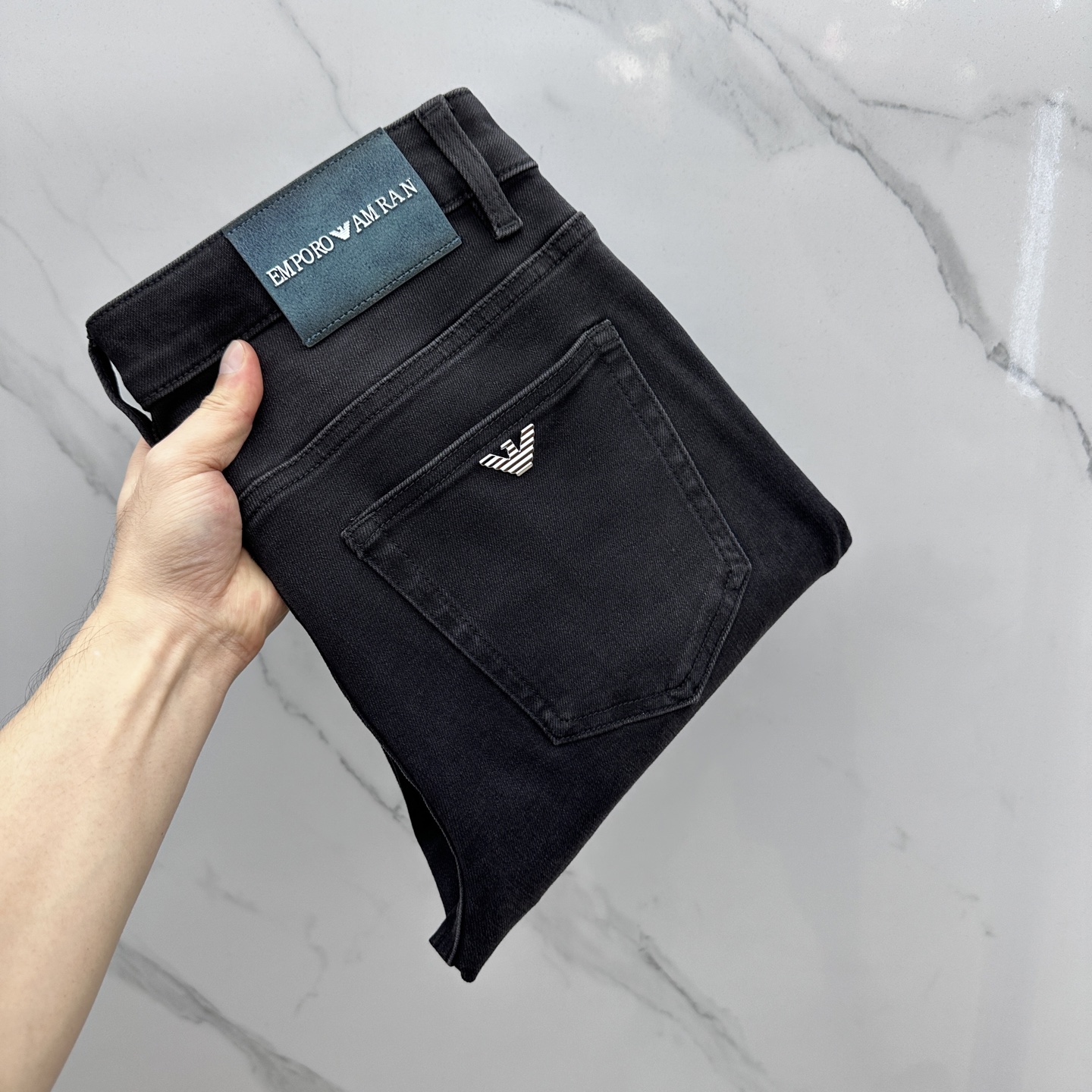  🆕Amani阿玛尼 🔥高端定制、2025早秋最新款牛仔裤 柜台同步发售 原版定制复刻 客供五金辅料 原