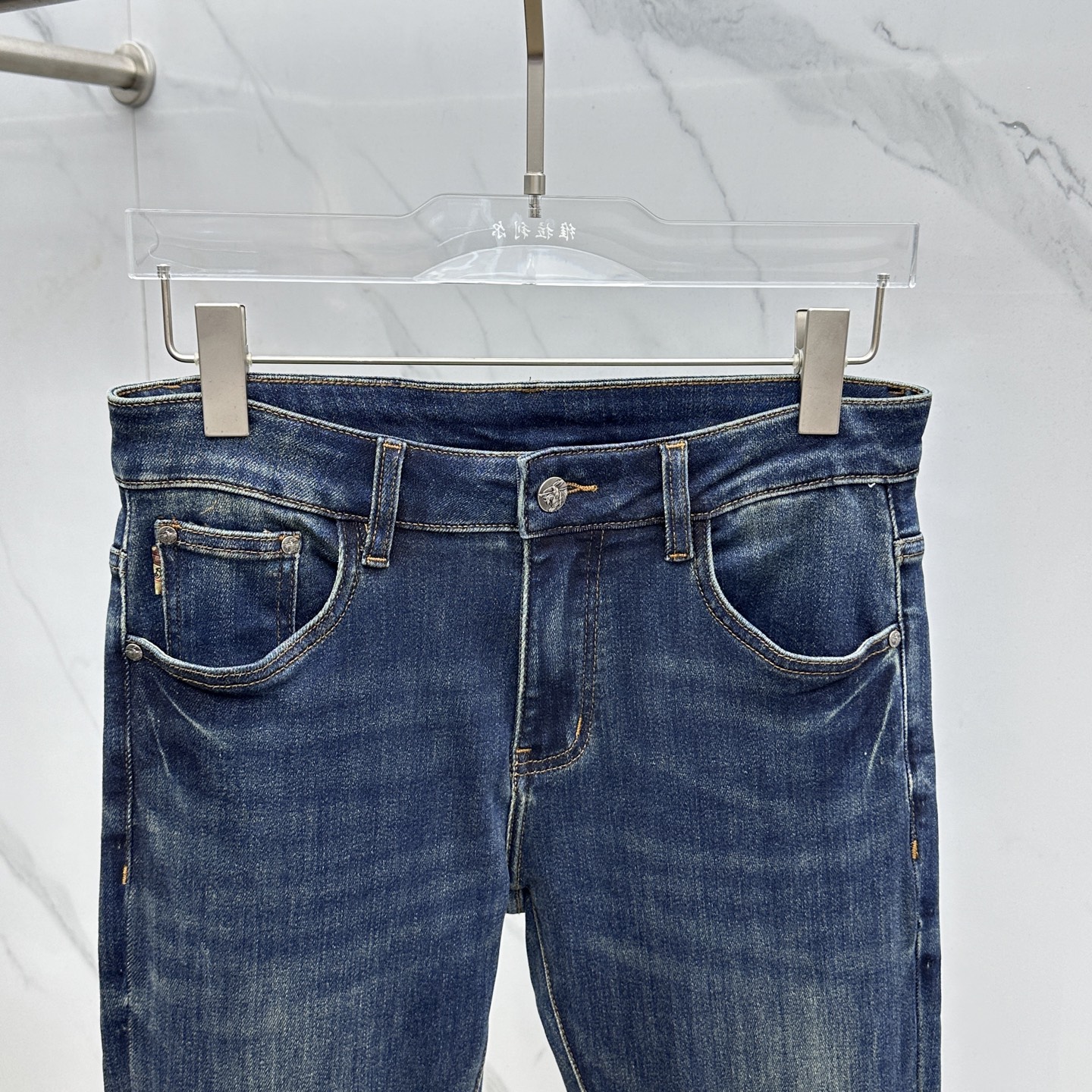  🆕Burberry巴宝莉 🔥高端定制、2025早秋最新款牛仔裤 柜台同步发售 原版定制复刻 客供五金辅