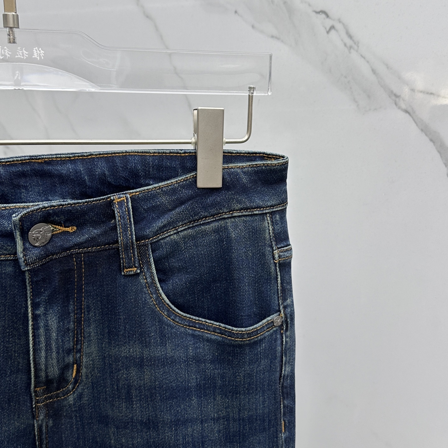  🆕Burberry巴宝莉 🔥高端定制、2025早秋最新款牛仔裤 柜台同步发售 原版定制复刻 客供五金辅