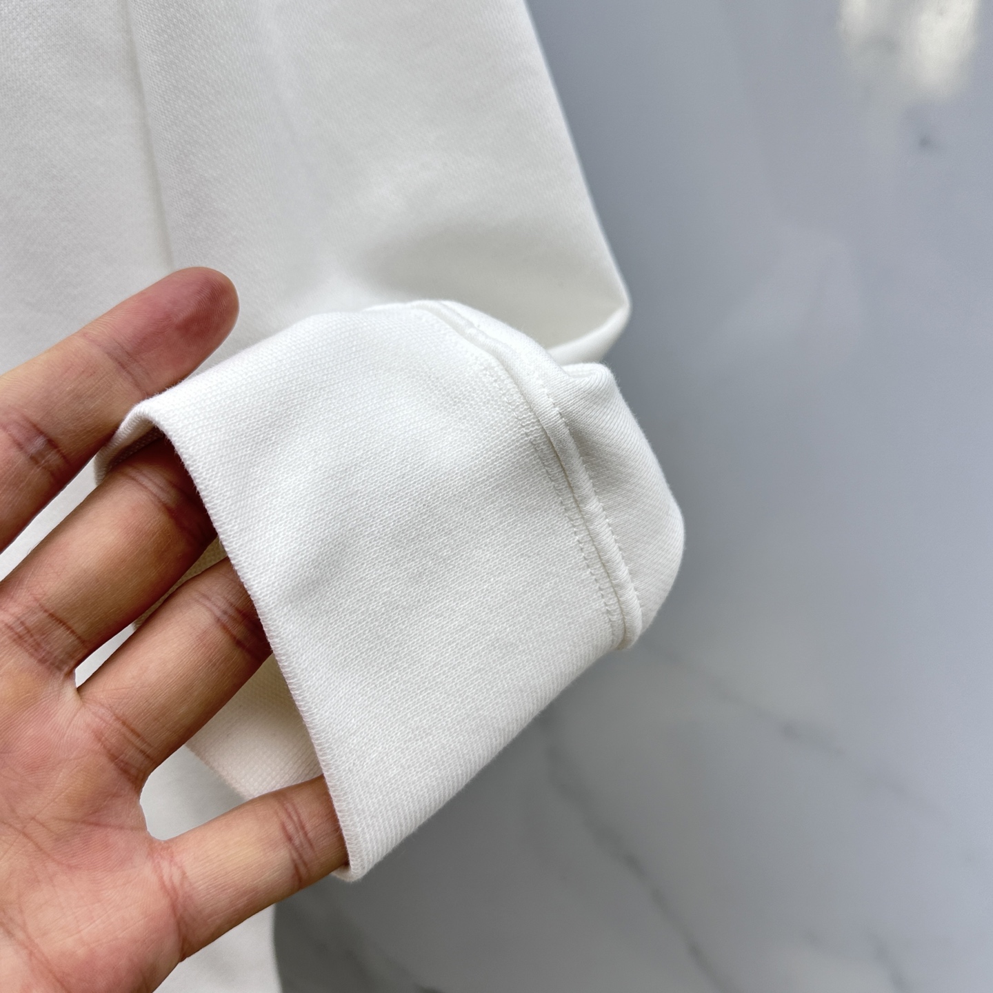  🆕1V*路易威登 25FW早秋新款圆领卫衣，男女同款！独特吸引人的眼球，这一款卫衣品相品质都在线，舒适