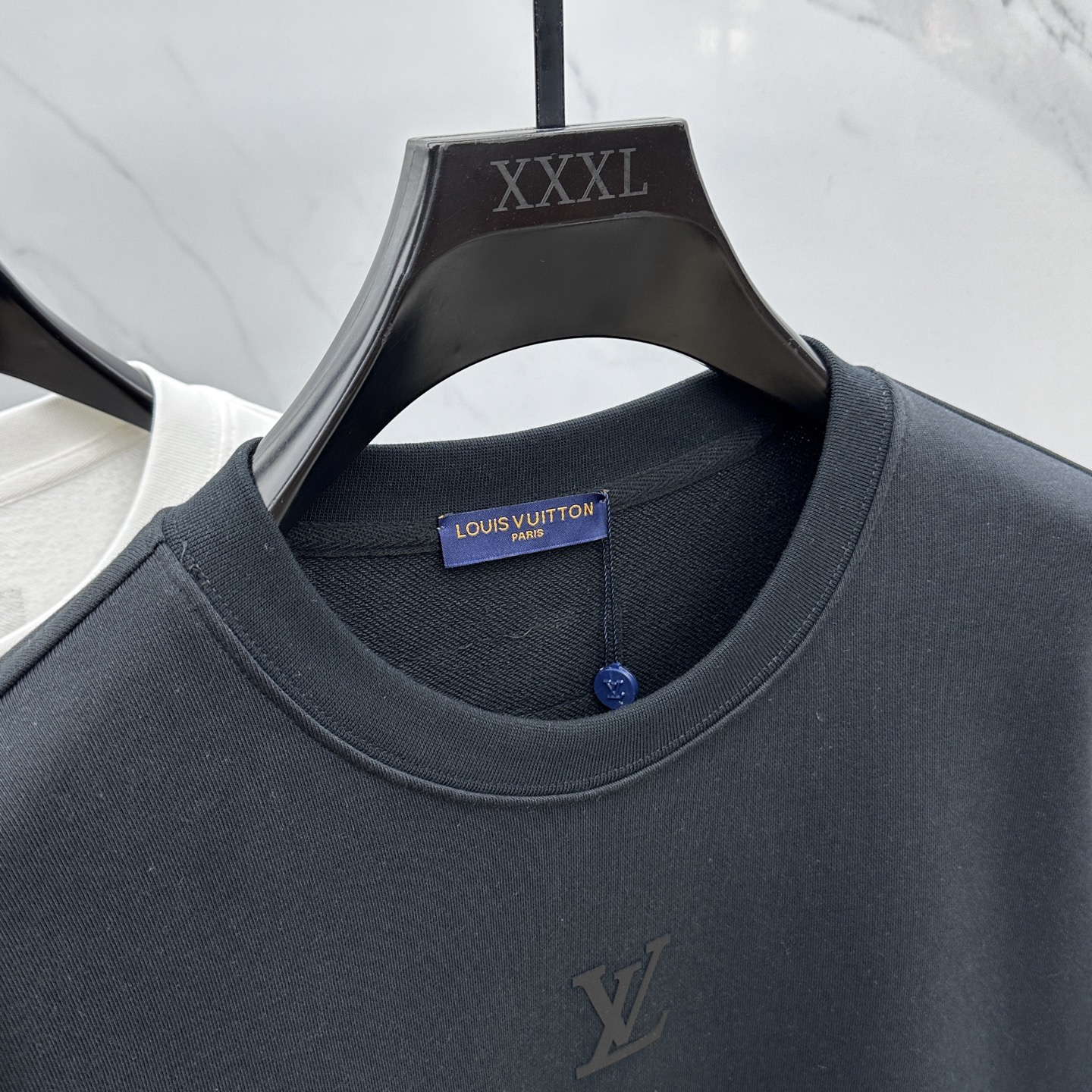  🆕1V*路易威登 25FW早秋新款圆领卫衣，男女同款！独特吸引人的眼球，这一款卫衣品相品质都在线，舒适