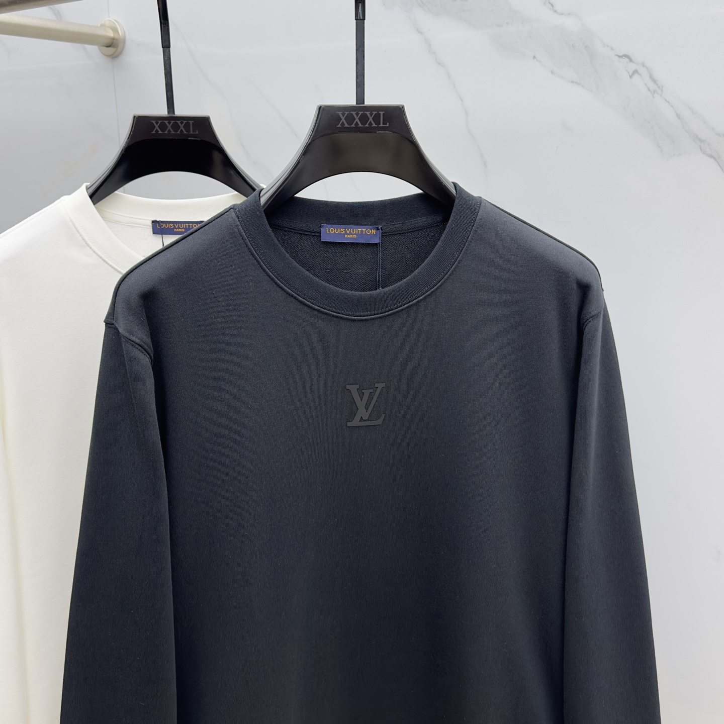  🆕1V*路易威登 25FW早秋新款圆领卫衣，男女同款！独特吸引人的眼球，这一款卫衣品相品质都在线，舒适