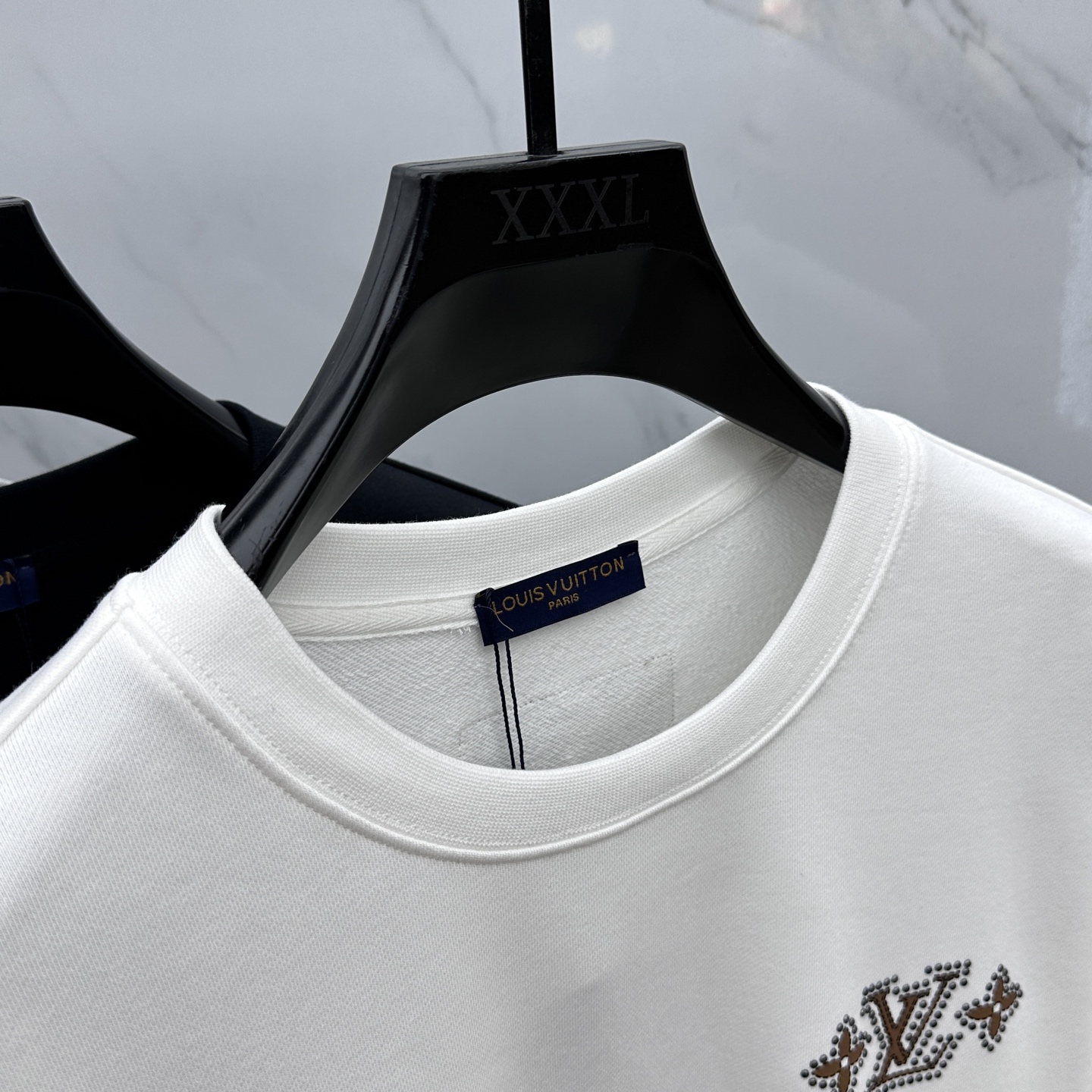  🆕1V*路易威登 25FW早秋新款圆领卫衣，男女同款！独特吸引人的眼球，这一款卫衣品相品质都在线，舒适