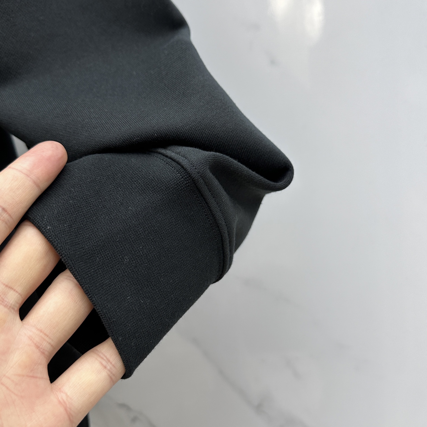  🆕1V*路易威登 25FW早秋新款圆领卫衣，男女同款！独特吸引人的眼球，这一款卫衣品相品质都在线，舒适