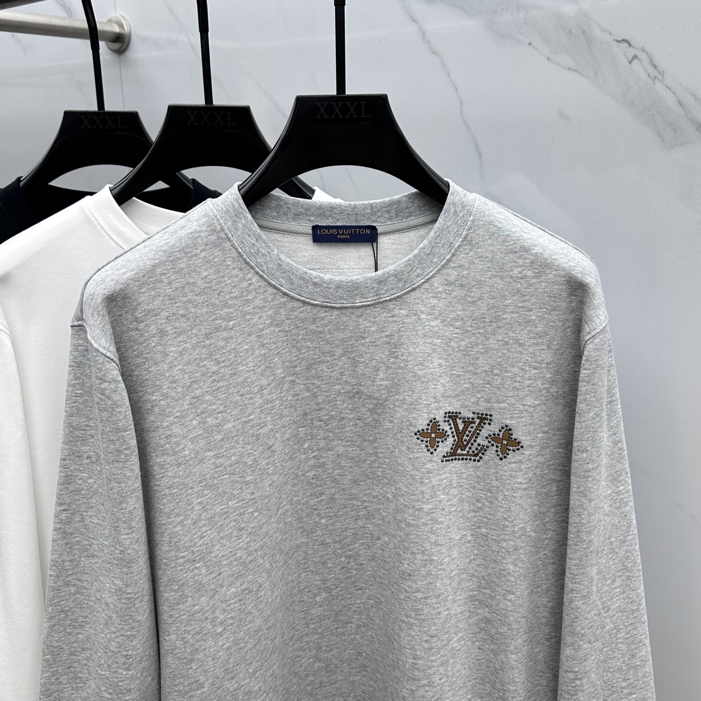  🆕1V*路易威登 25FW早秋新款圆领卫衣，男女同款！独特吸引人的眼球，这一款卫衣品相品质都在线，舒适